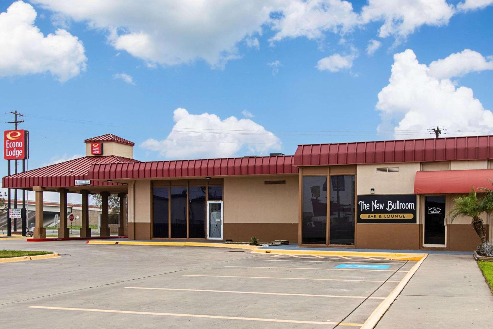Econo Lodge Kingsville photo 12