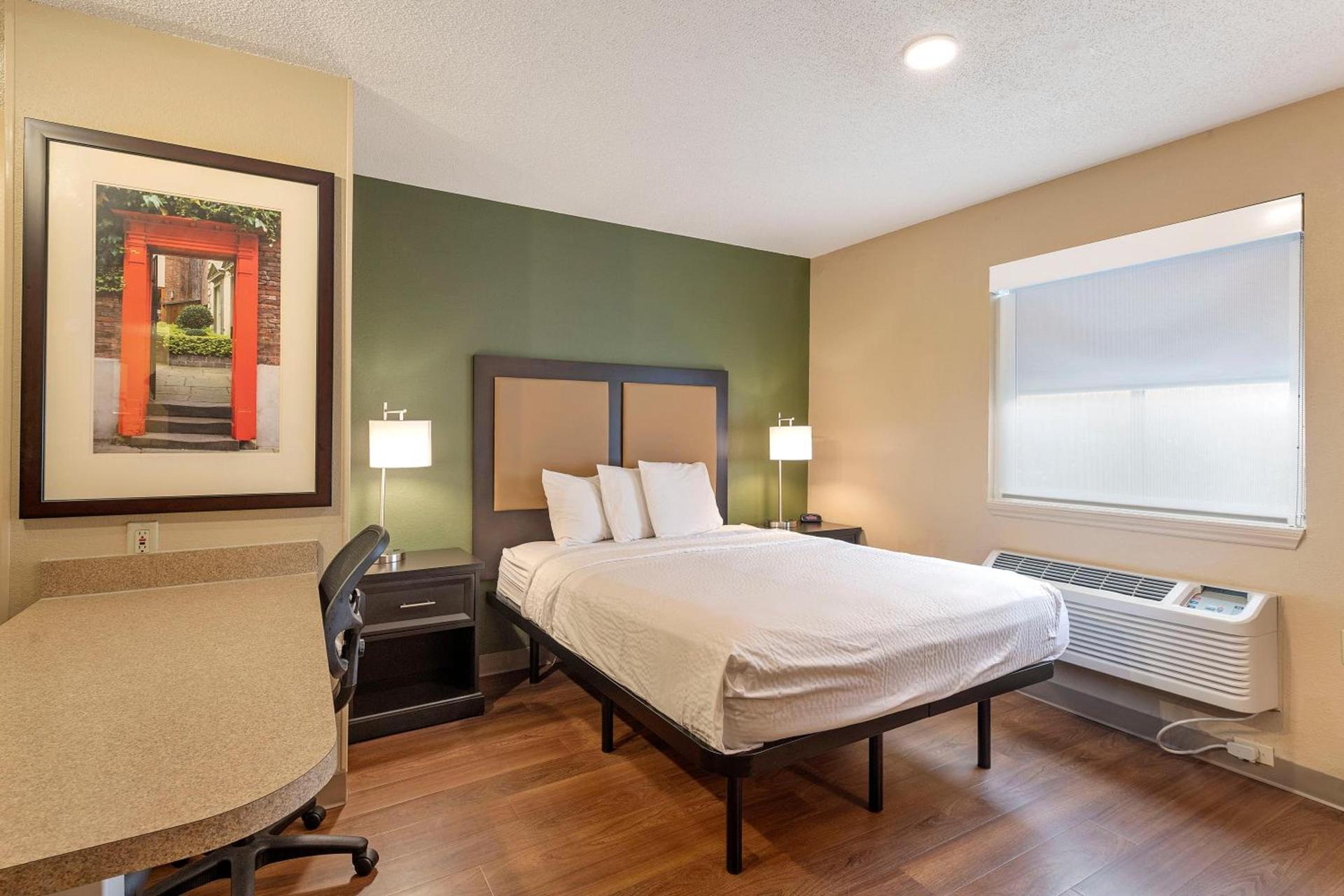 Studio 6 Suites Charlotte, NC - Tyvola Rd Executive Park photo 39