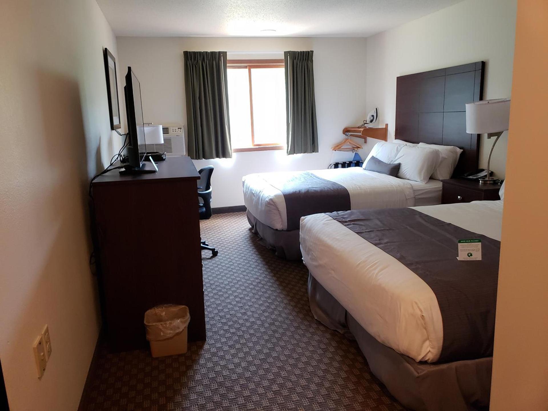 Cobblestone Inn & Suites - Merrill photo 5