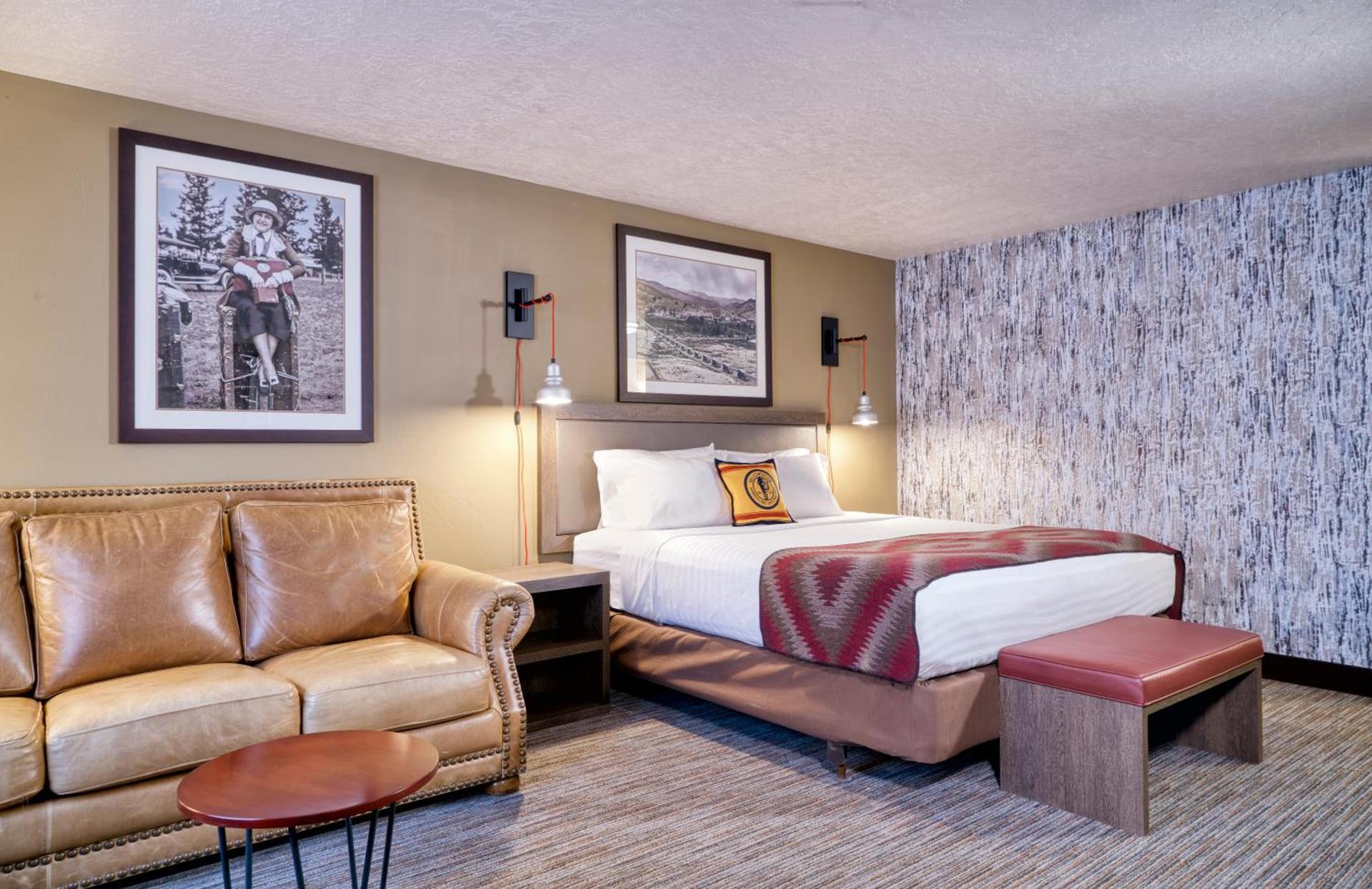 Yellowstone Park Hotel photo 40