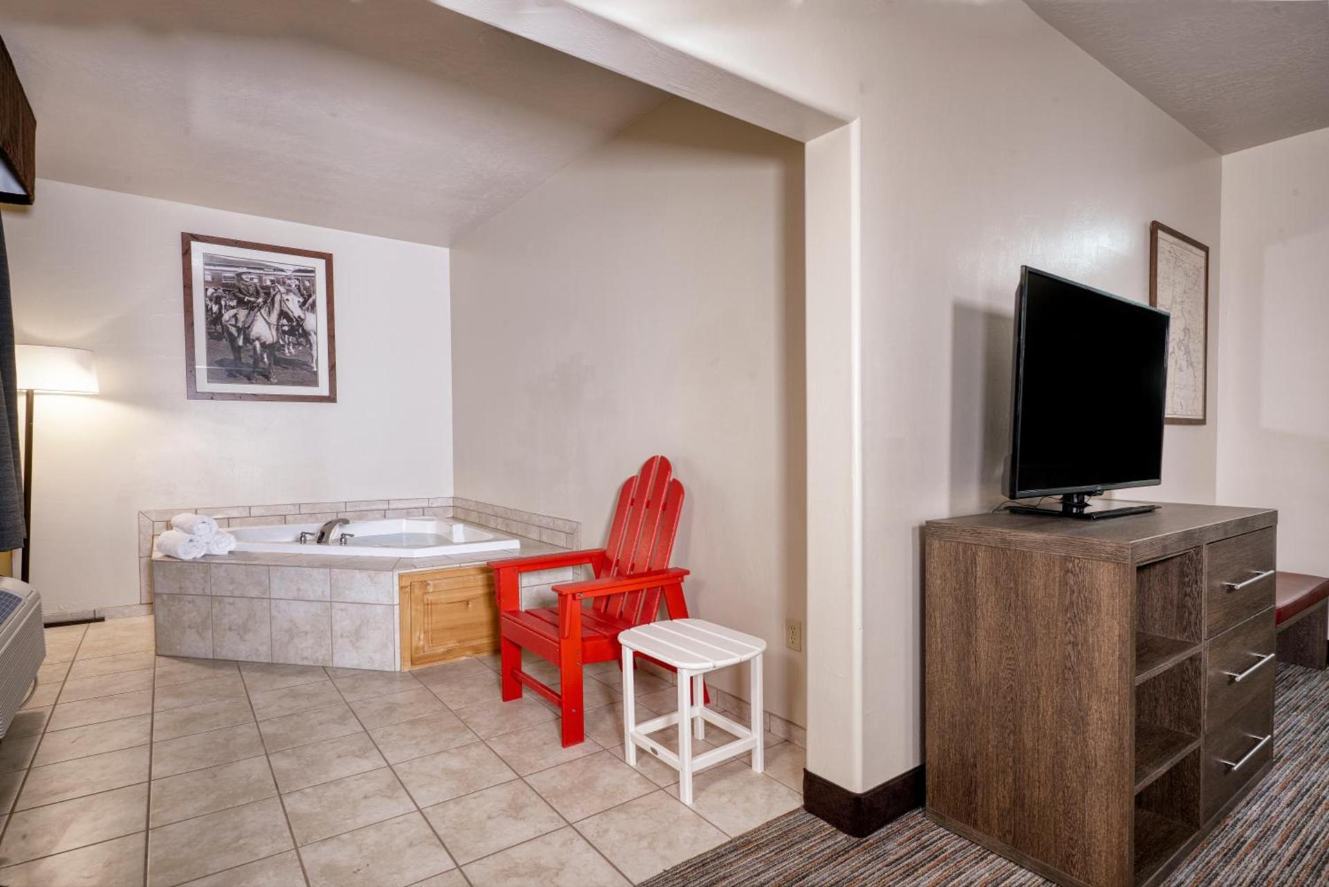 Yellowstone Park Hotel photo 11
