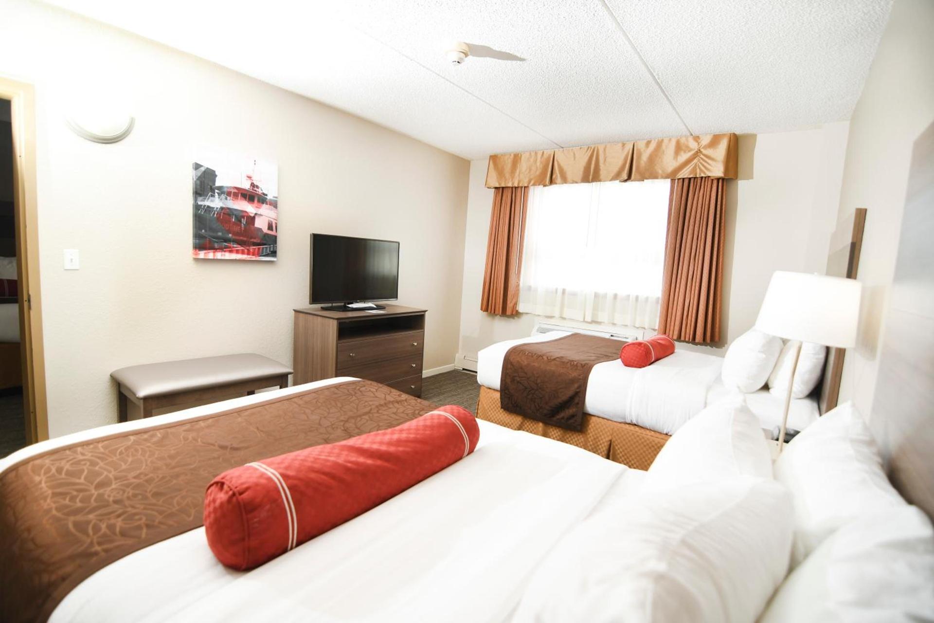 Best Western Plus Sandusky Hotel & Suites photo 60
