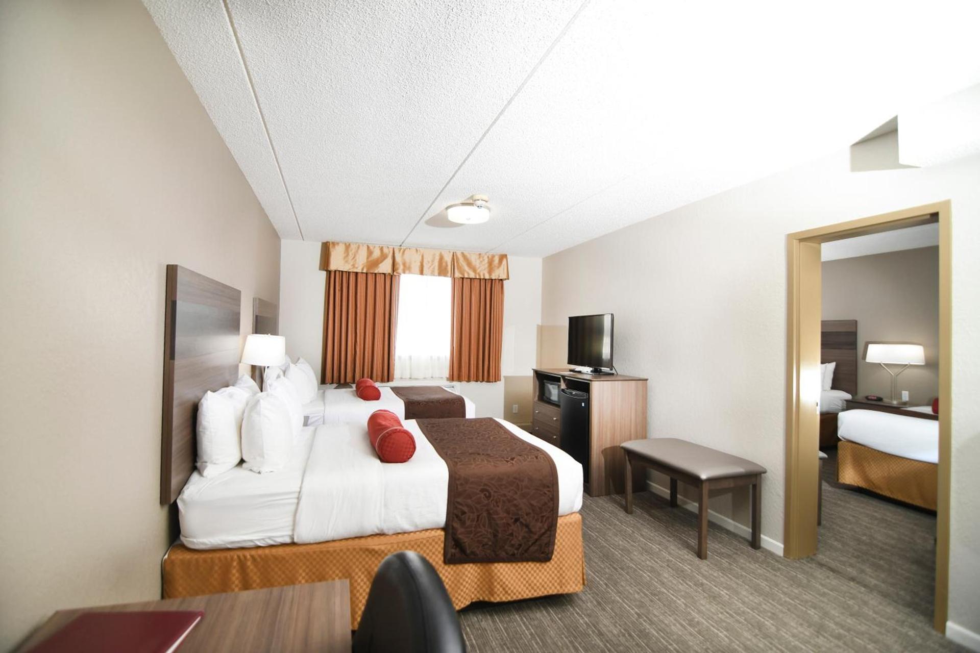 Best Western Plus Sandusky Hotel & Suites photo 55