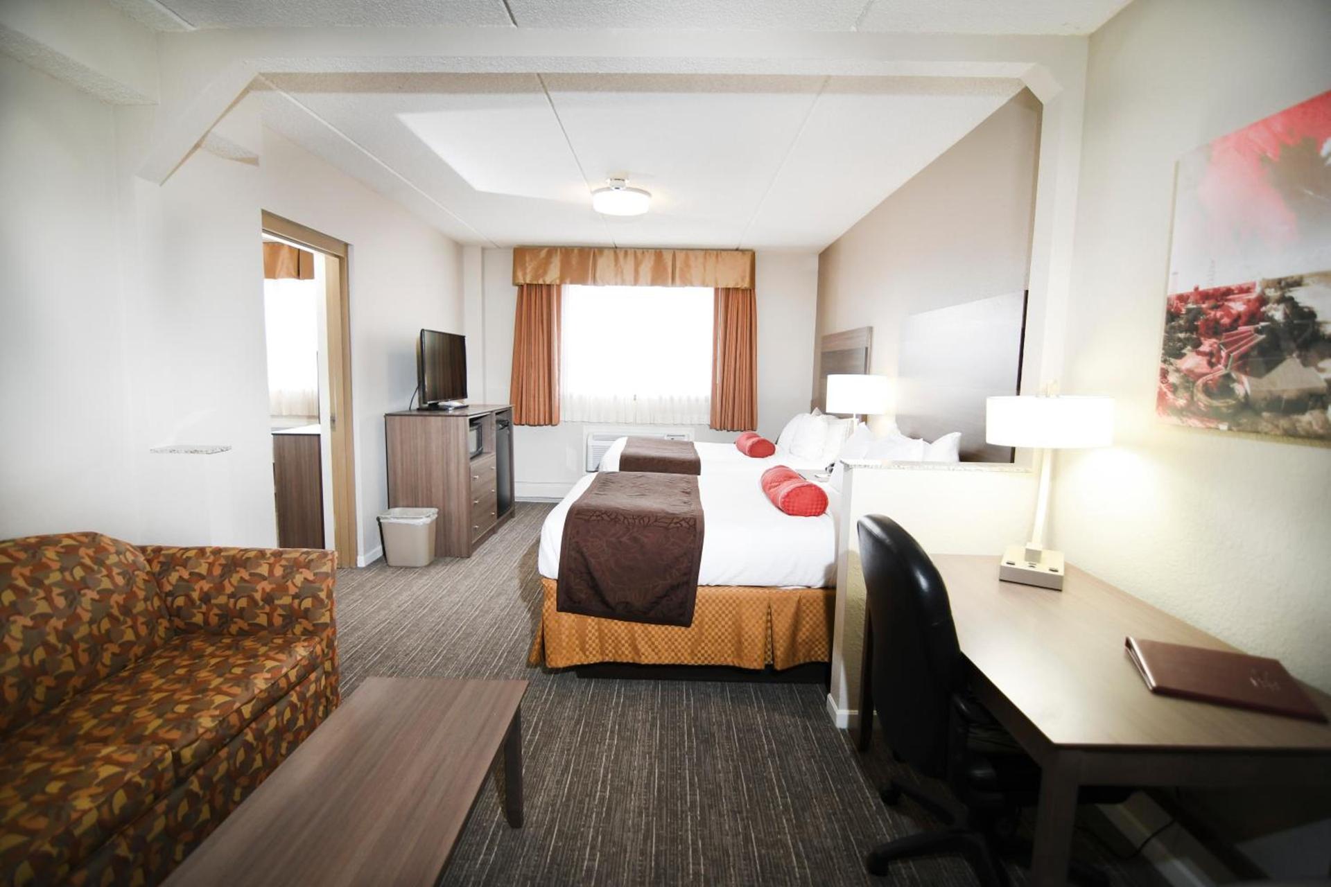 Best Western Plus Sandusky Hotel & Suites photo 54