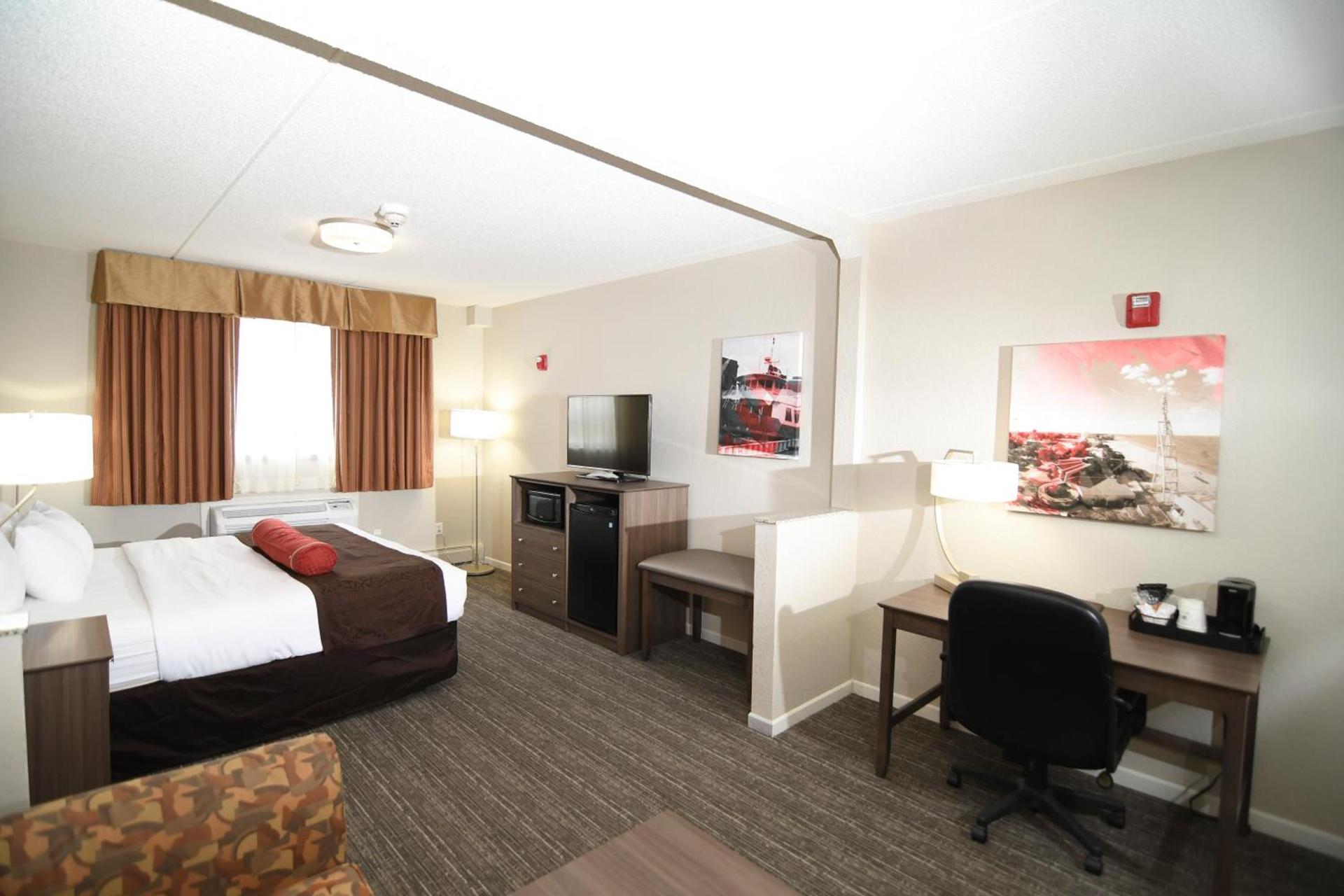 Best Western Plus Sandusky Hotel & Suites photo 51