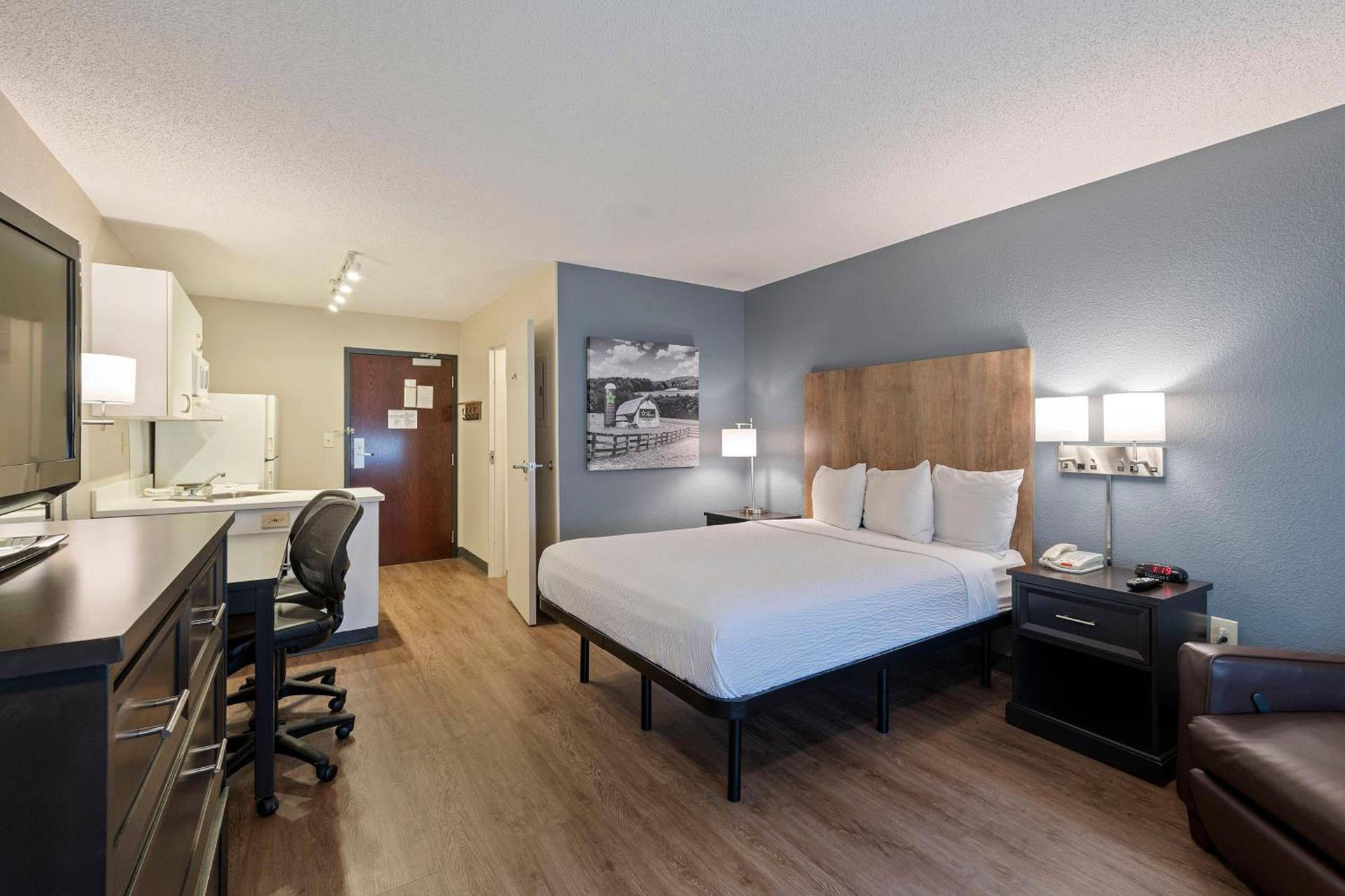 Extended Stay America Suites - Charlotte - Pineville - Park Rd photo 48