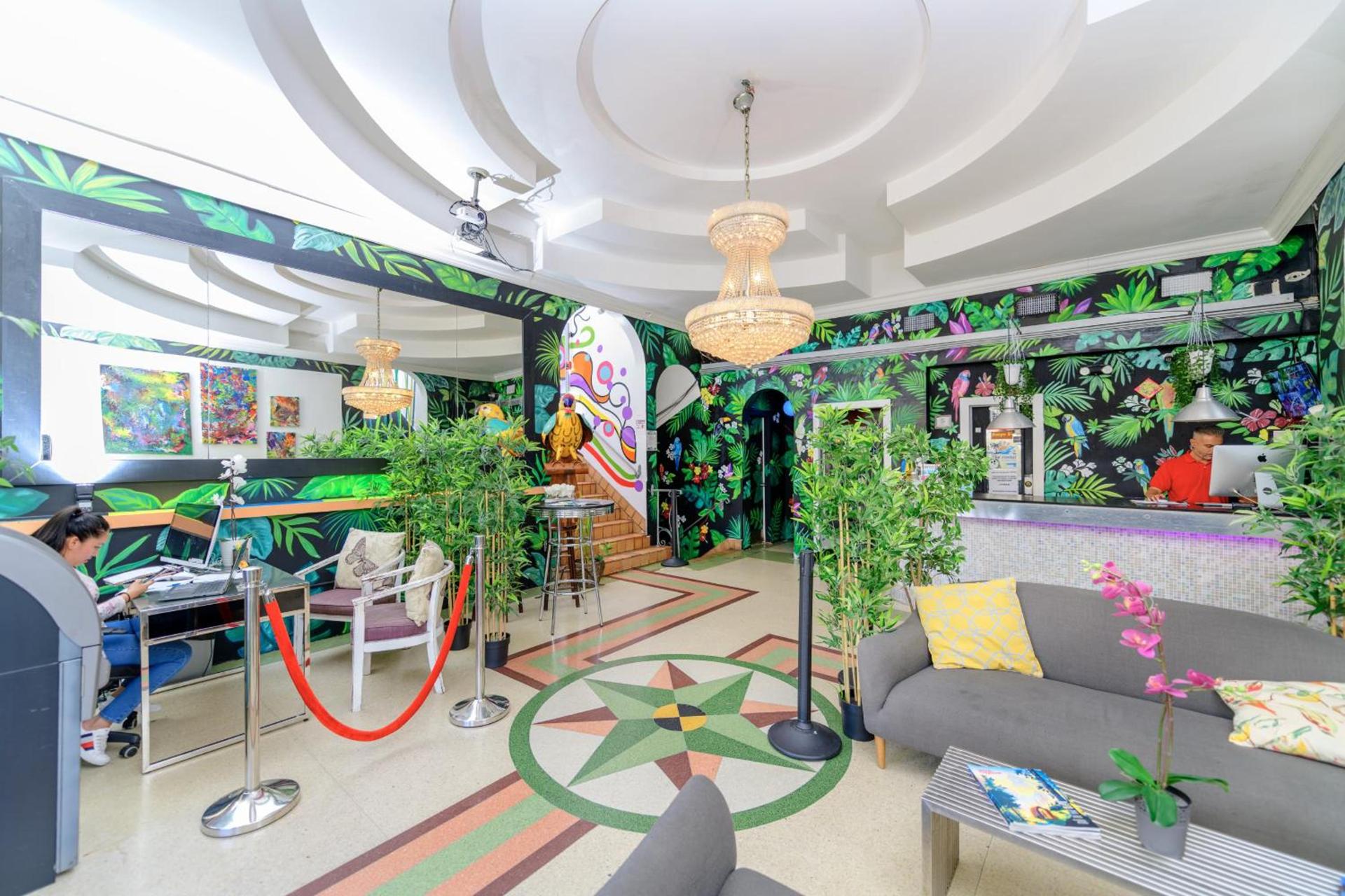 South Beach Rooms and Hostel photo 8