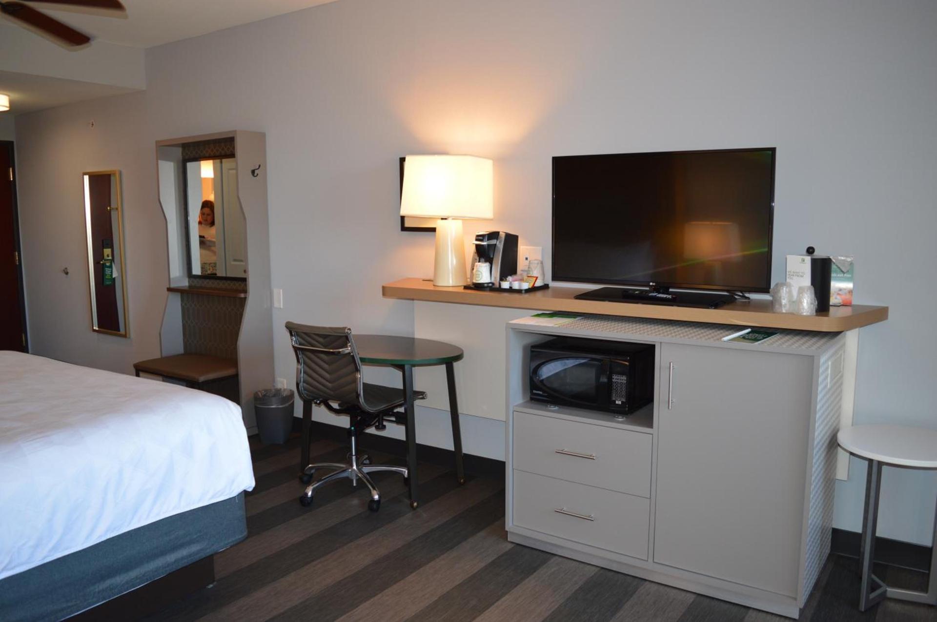 Holiday Inn Odessa by IHG photo 3