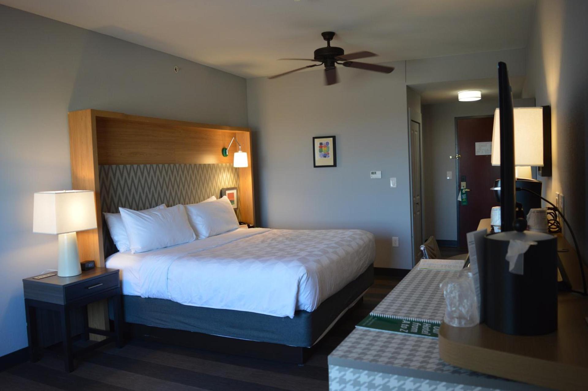 Holiday Inn Odessa by IHG photo 2