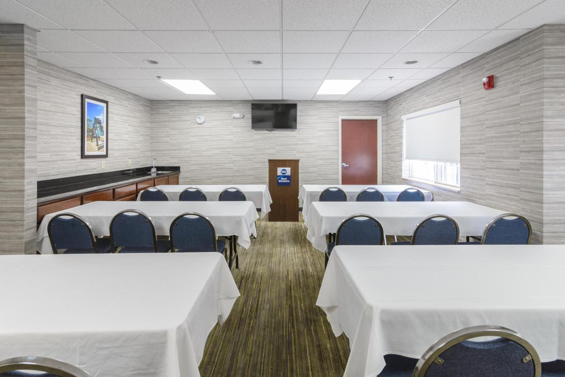 Best Western Concord Inn and Suites photo 18
