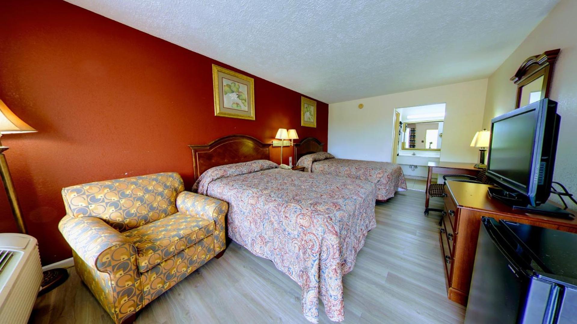 Dahlonega Mountain Inn photo 11