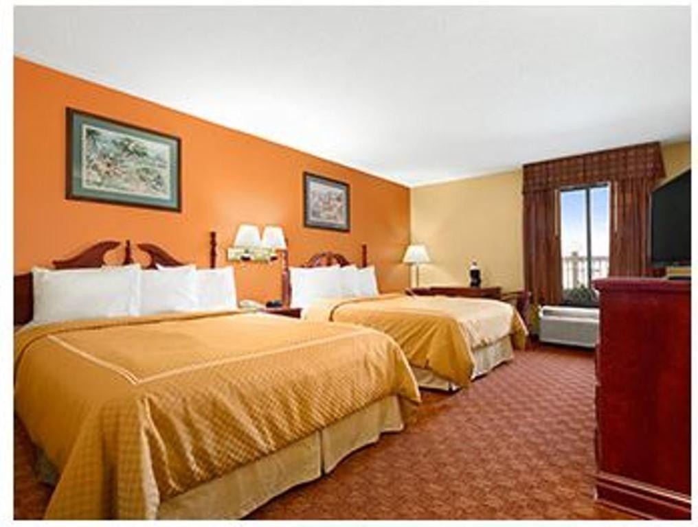 Ramada Limited - Columbia photo 5