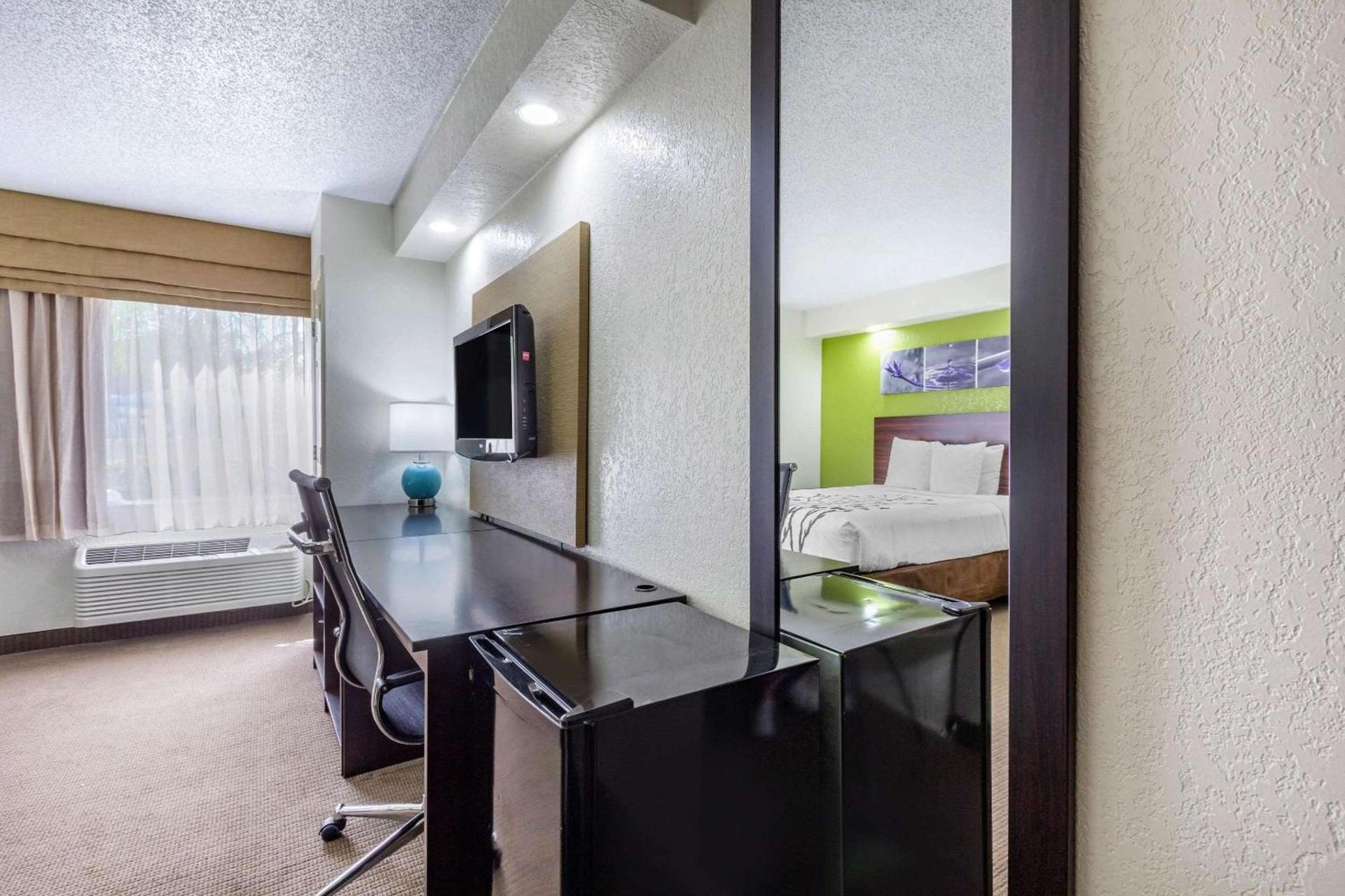 Sleep Inn near Busch Gardens - USF photo 14
