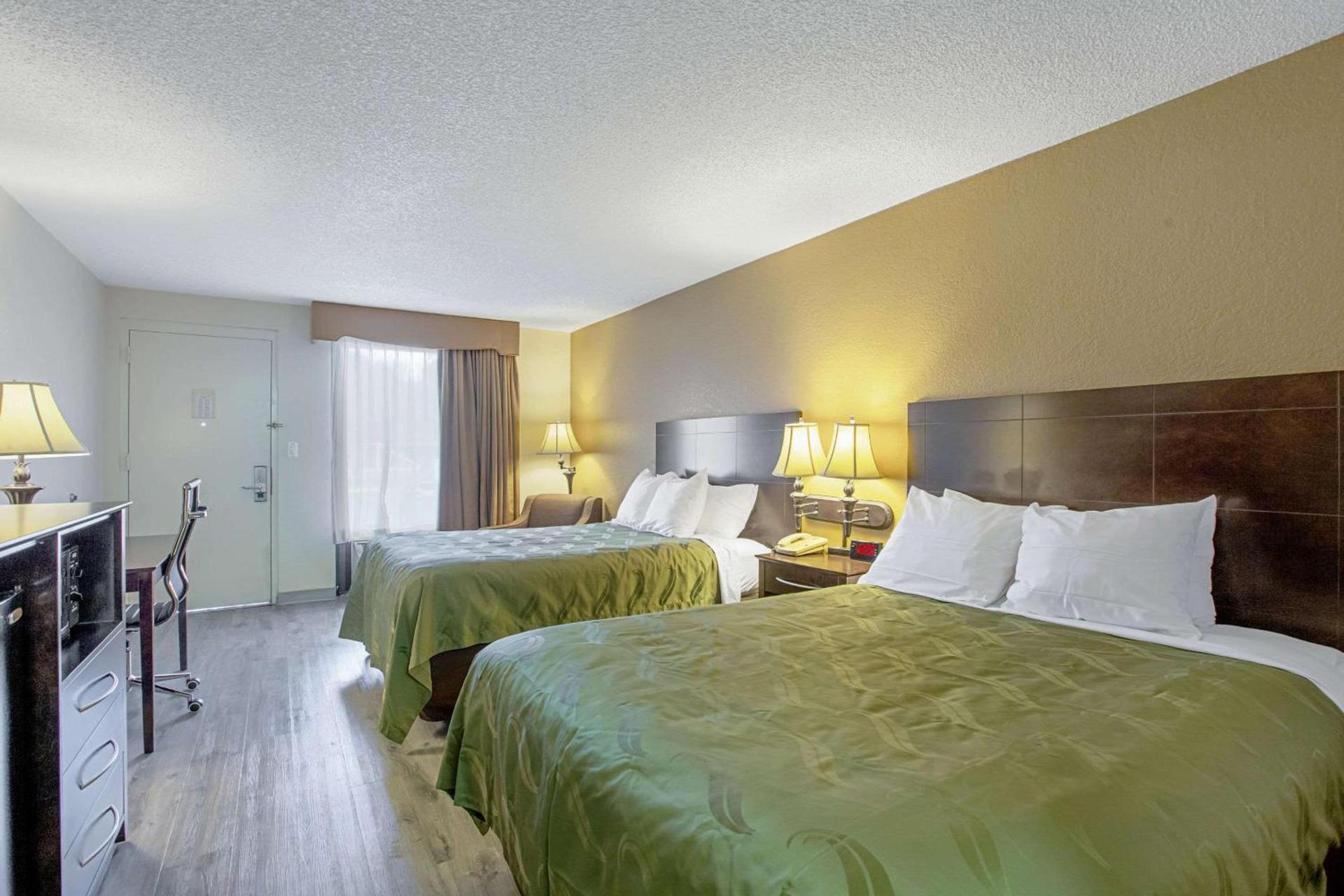 Quality Inn & Suites Live Oak I-10 Exit 283 photo 13