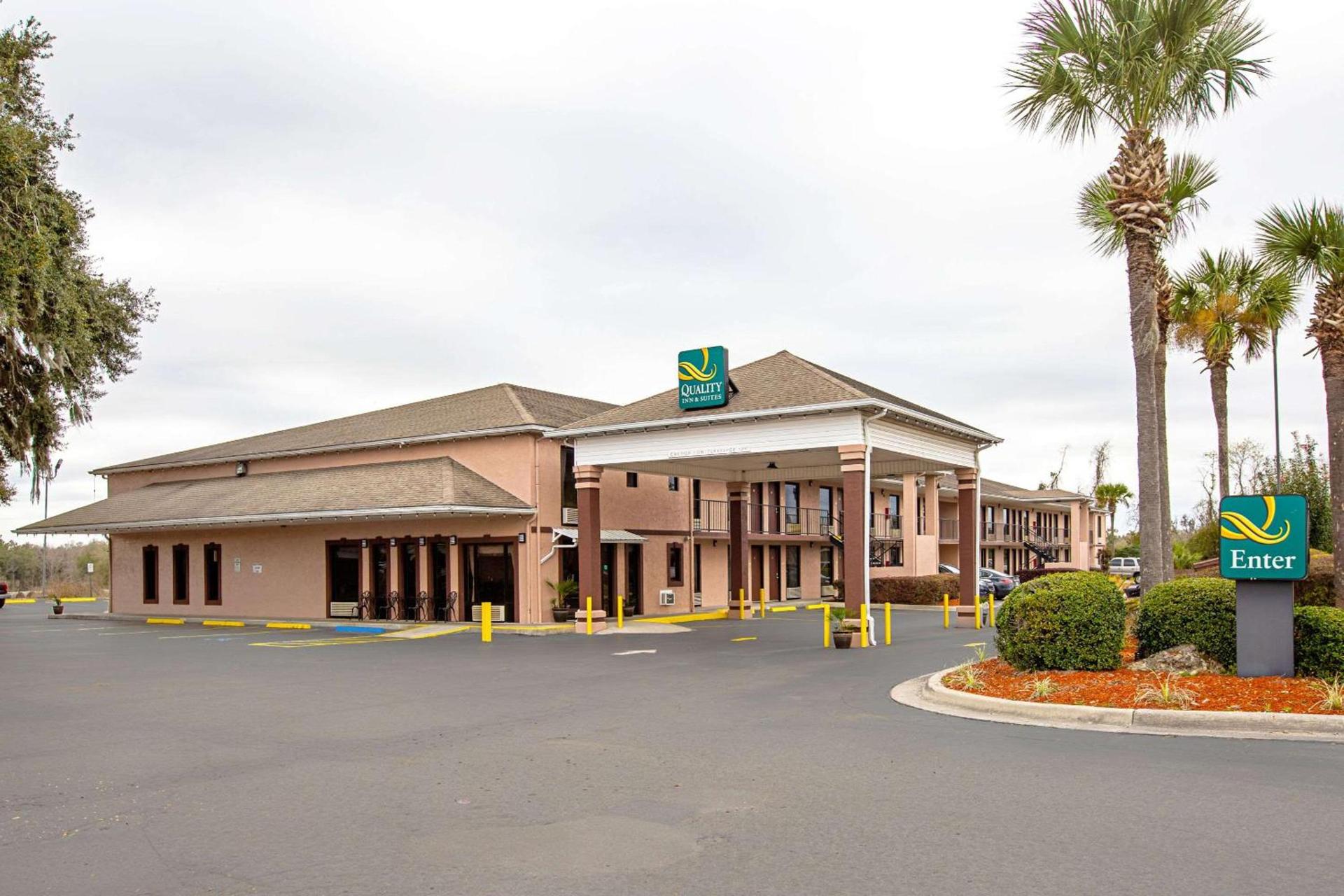 Quality Inn & Suites Live Oak I-10 Exit 283 — hotel in Live Oak