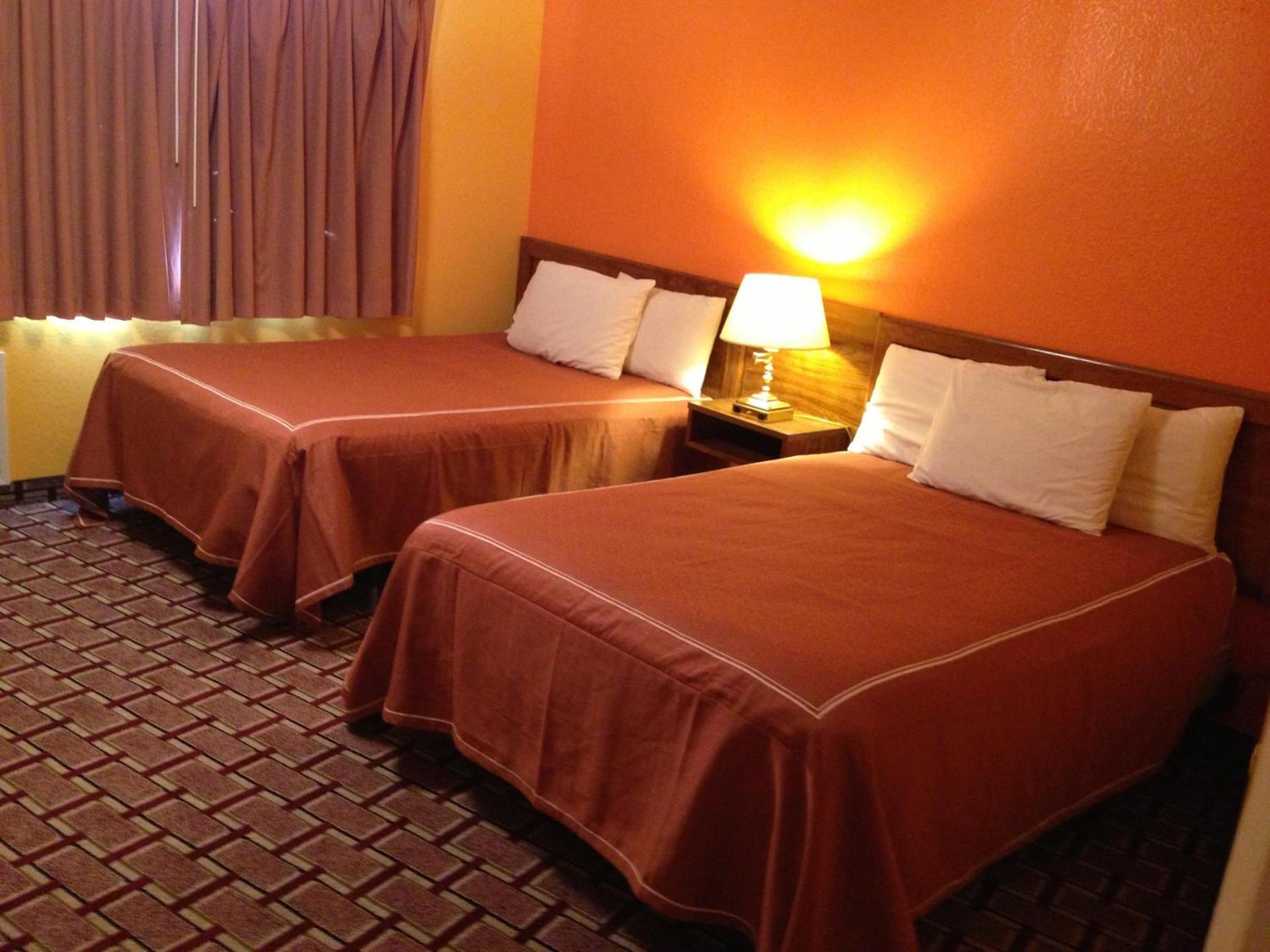 Red Carpet Inn Niagara Falls photo 21