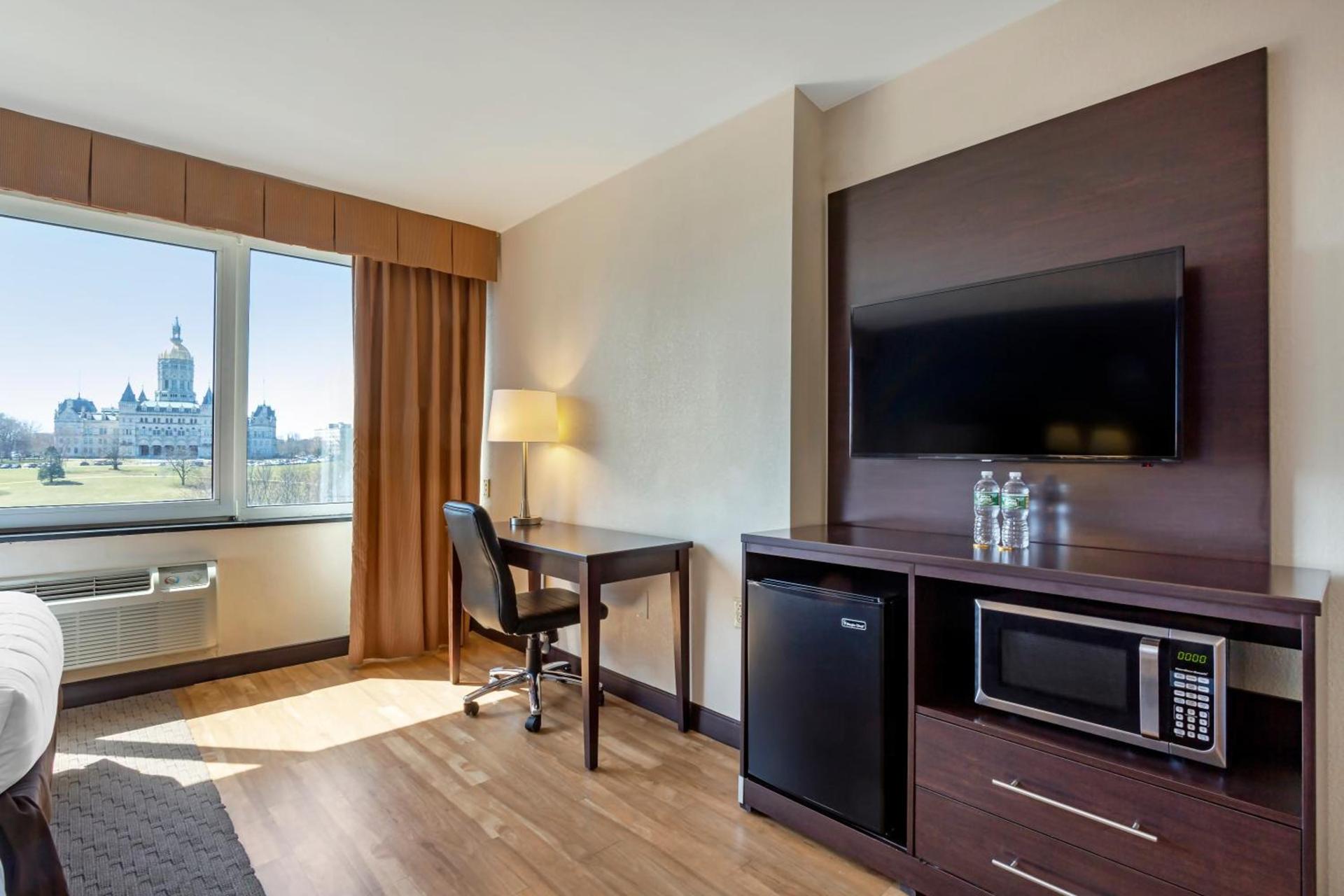 The Capitol Hotel photo 48