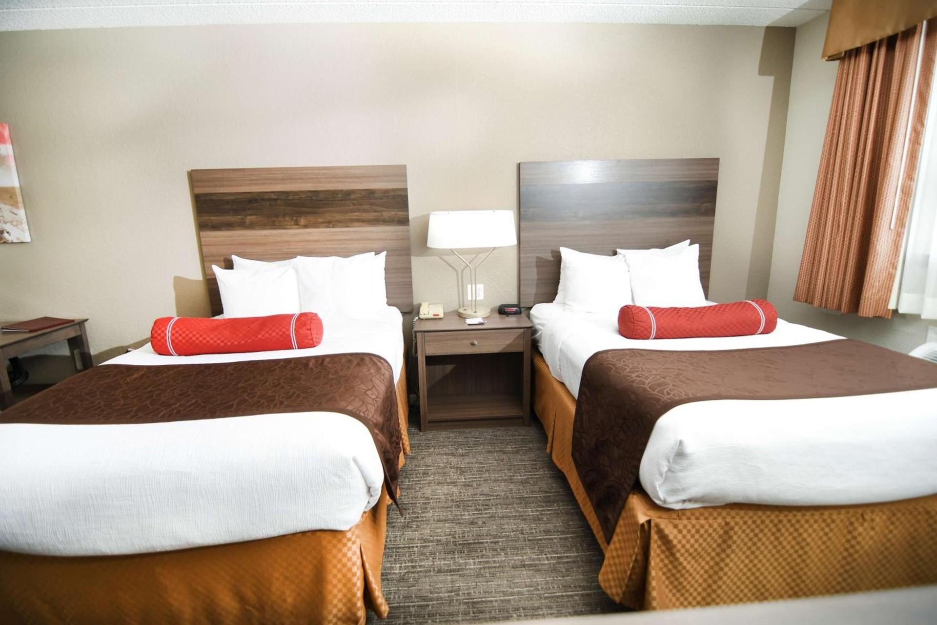 Best Western Plus Sandusky Hotel & Suites photo 30
