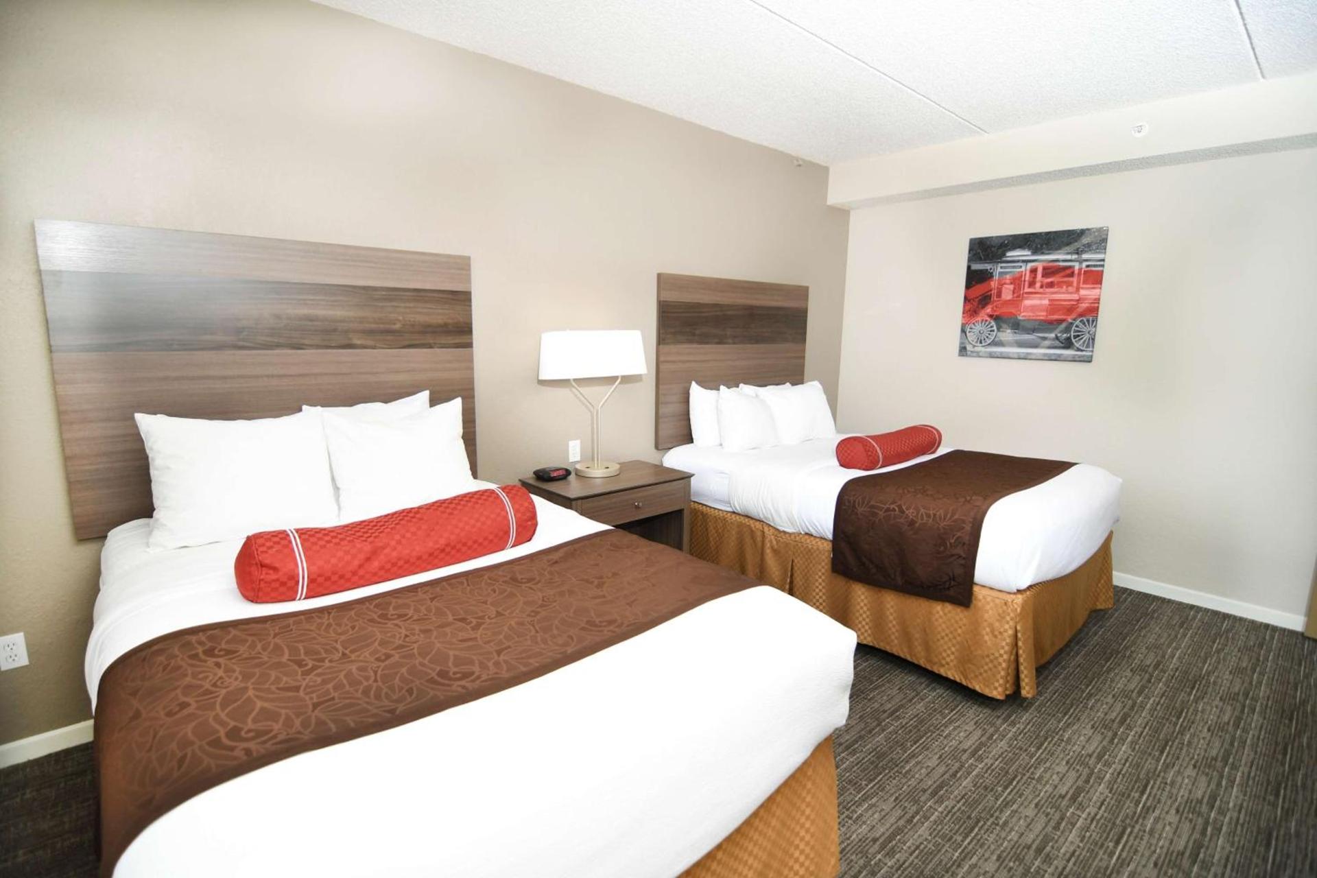 Best Western Plus Sandusky Hotel & Suites photo 11