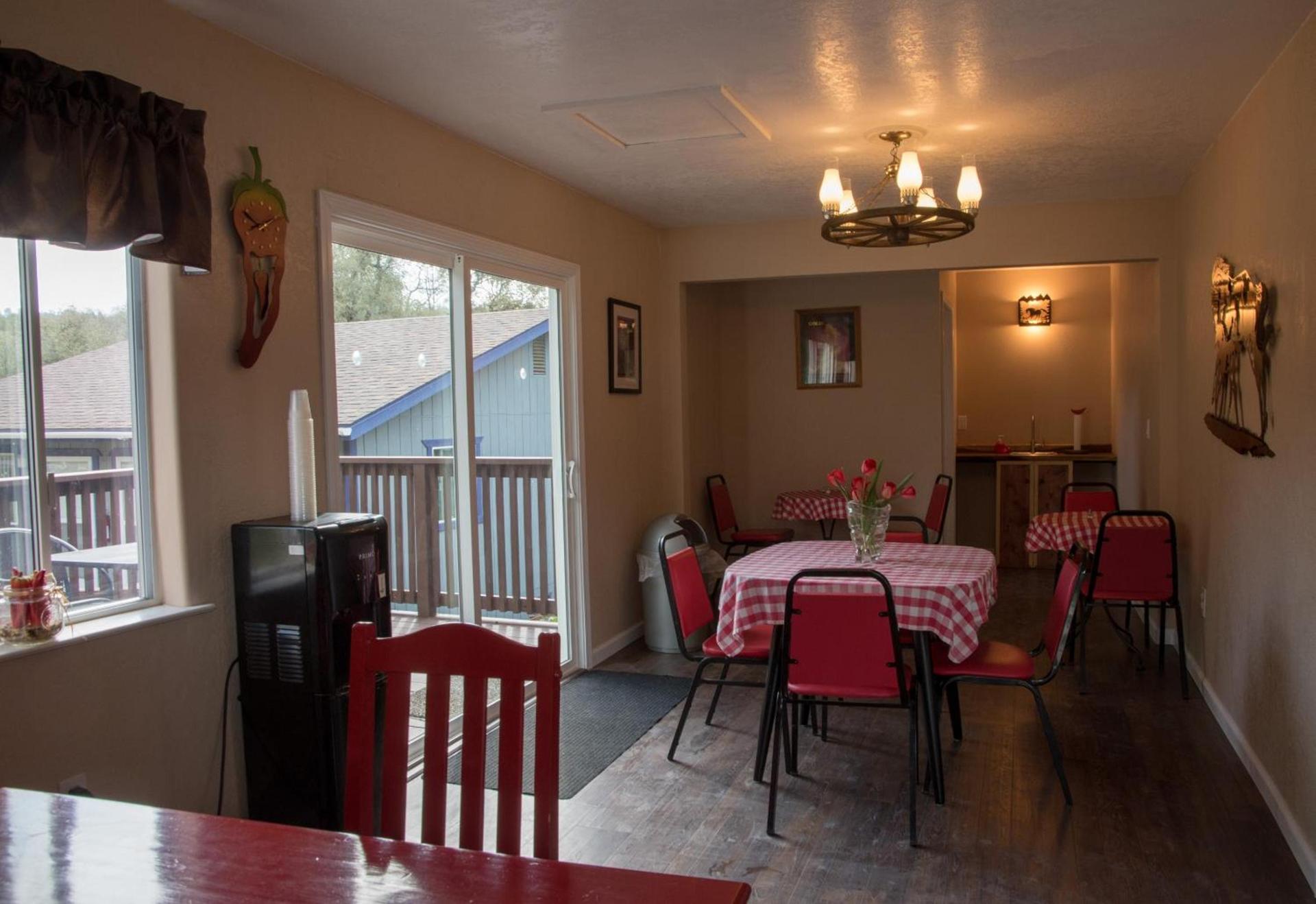 Little Valley Inn photo 20