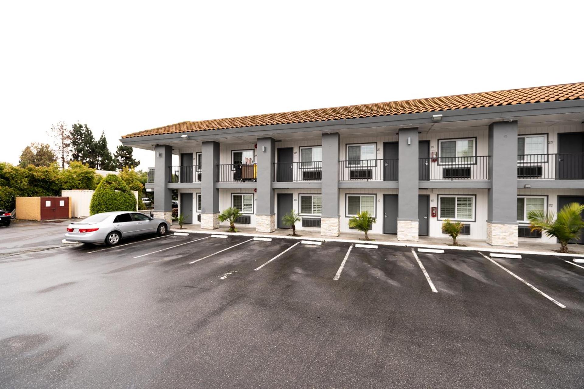 Rodeway Inn San Jose HWY-101 Tully Rd Exit photo 30