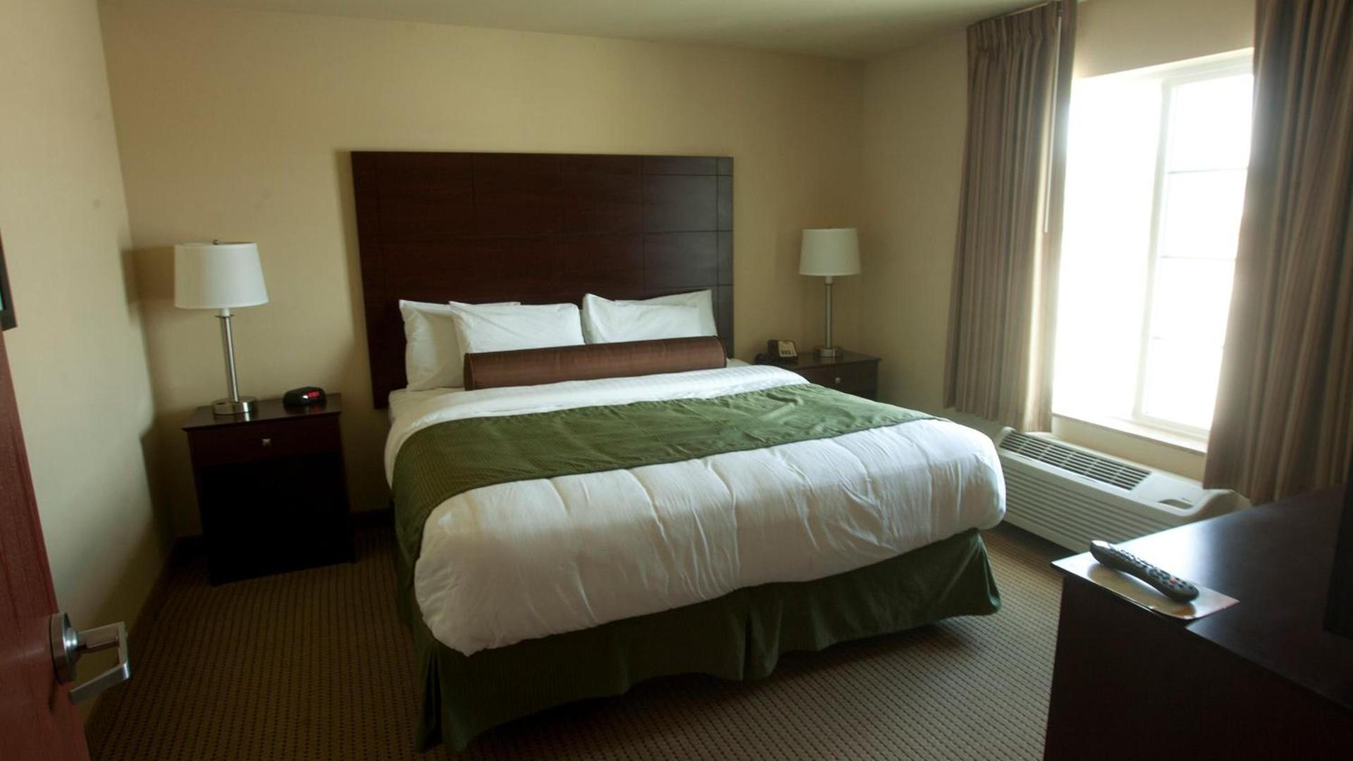 Cobblestone Inn & Suites - Langdon photo 2