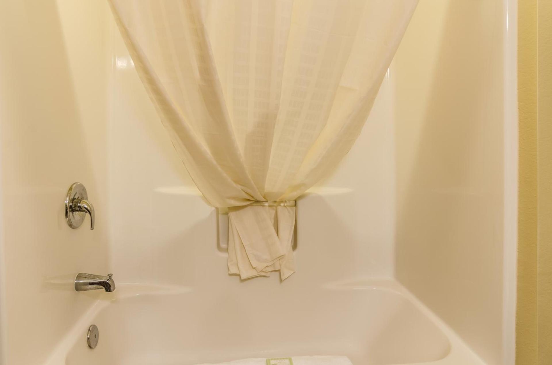 Cobblestone Inn & Suites - Ord photo 7