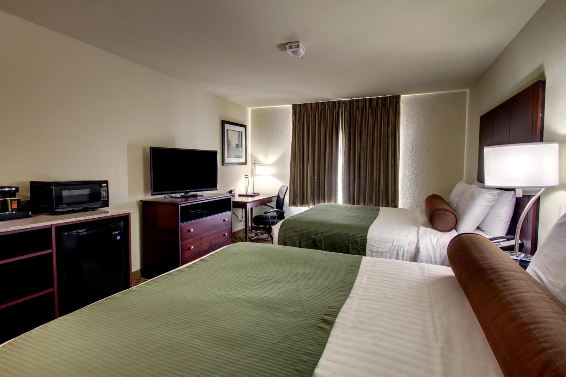 Cobblestone Hotel & Suites - Newton photo 13