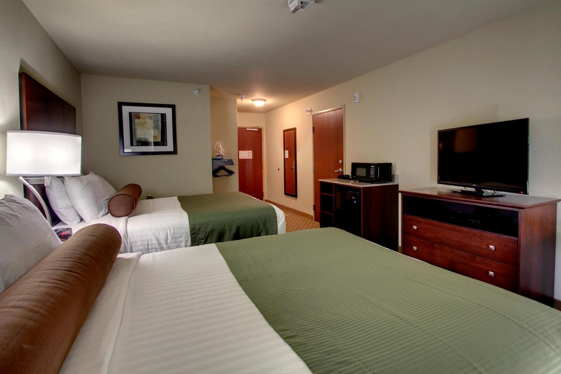 Cobblestone Hotel & Suites - Newton photo 15
