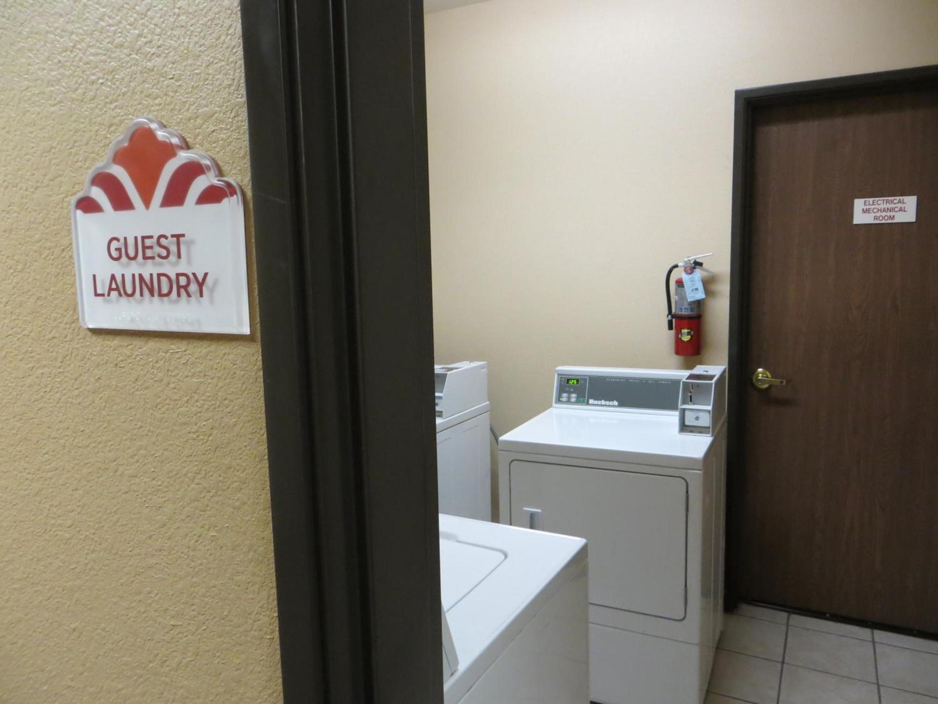 Hawthorn Suites Las Vegas photo 28