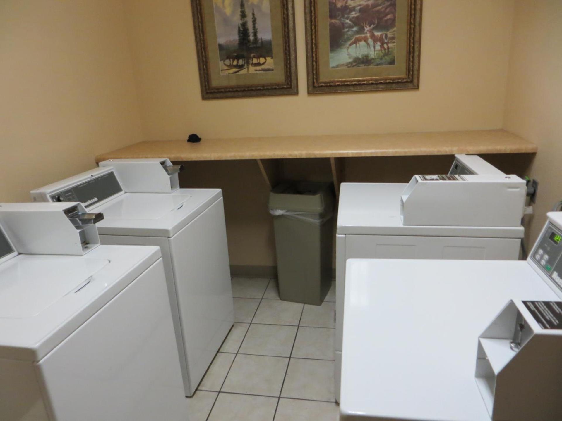 Hawthorn Suites Las Vegas photo 30