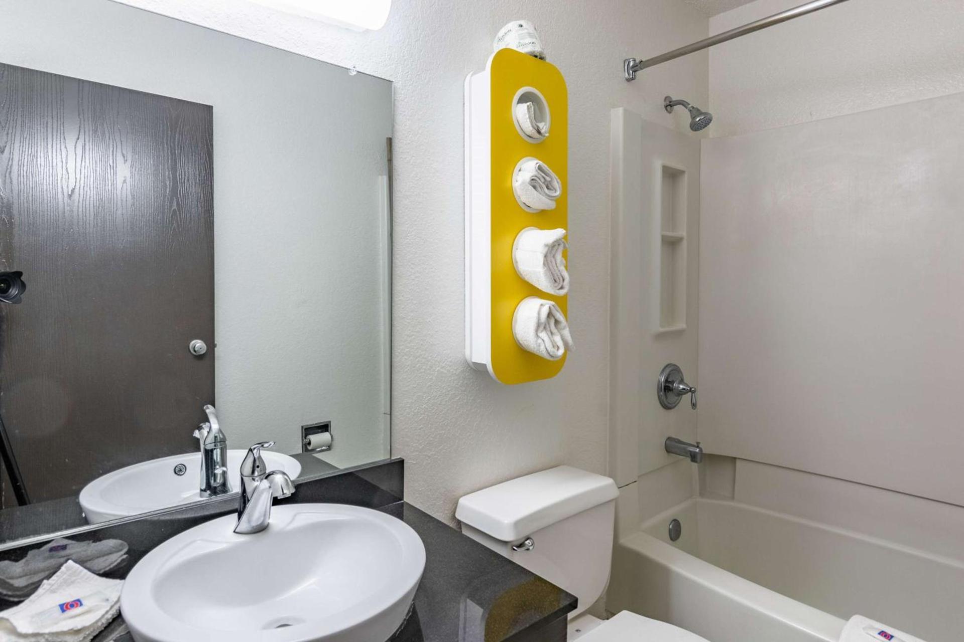 The Reserve Inn photo 17