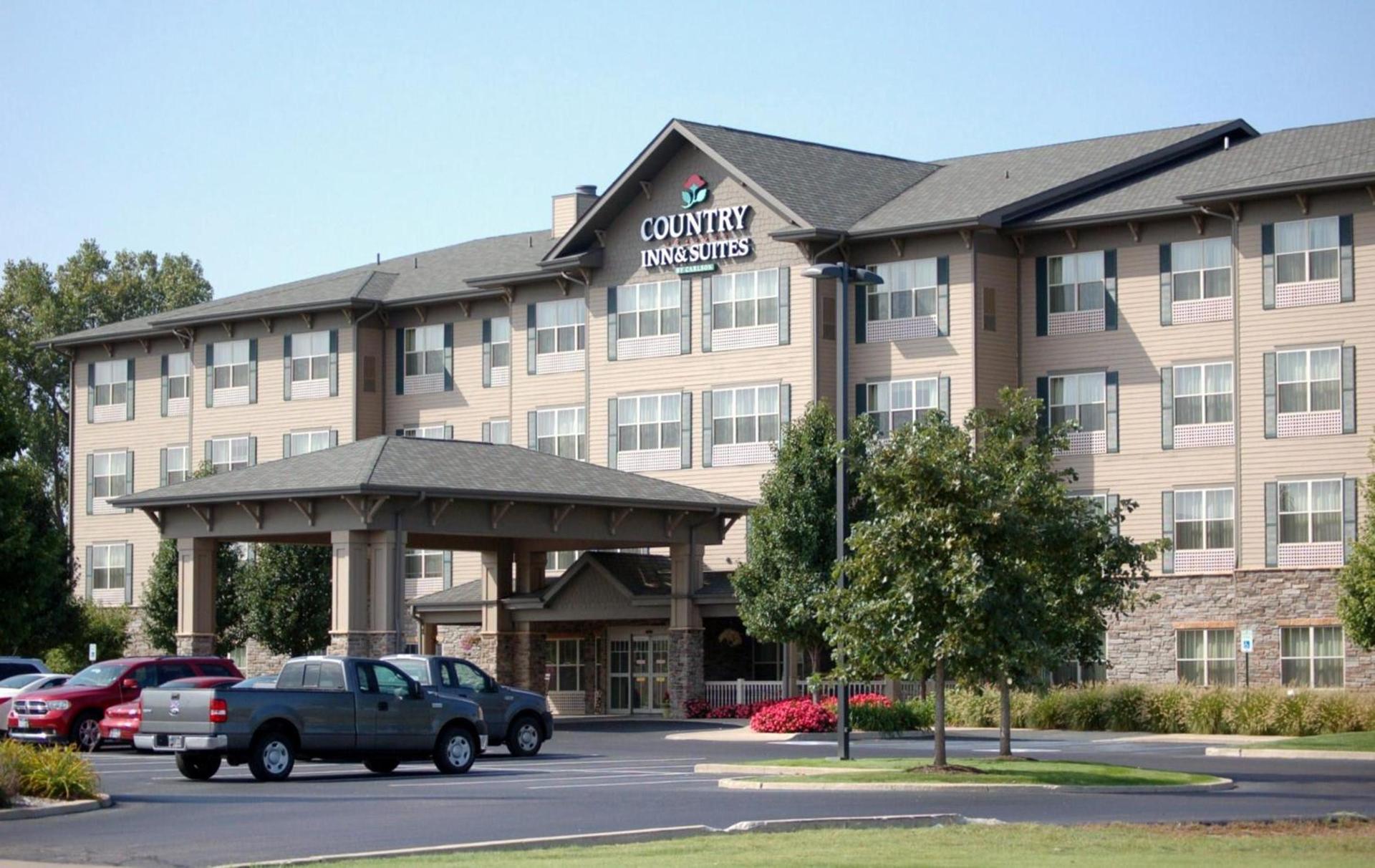 Country Inn & Suites by Radisson, Portage, IN — hotel in Portage