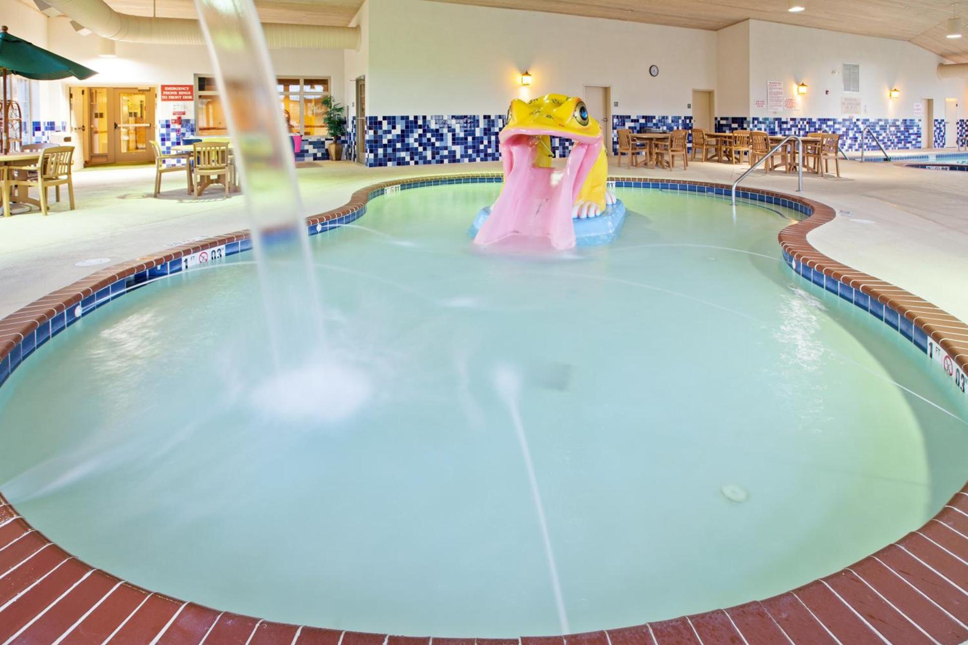 Country Inn & Suites by Radisson, Portage, IN photo 45