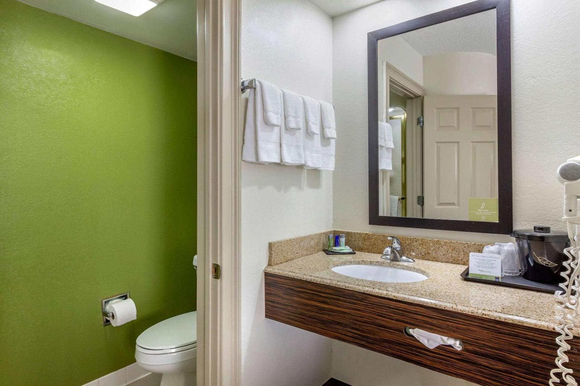 Sleep Inn near Busch Gardens - USF photo 25