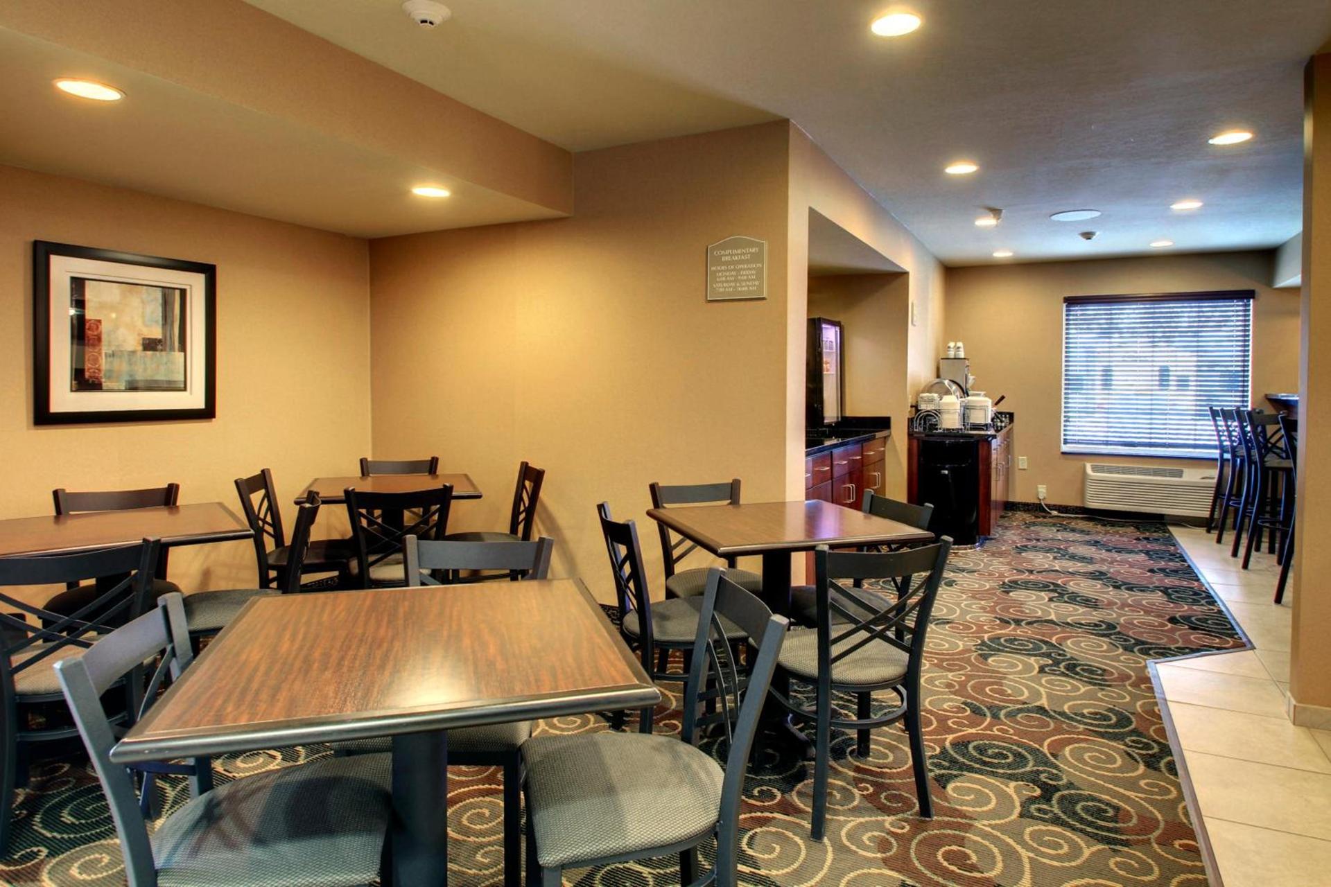 Cobblestone Inn & Suites - Rugby photo 17