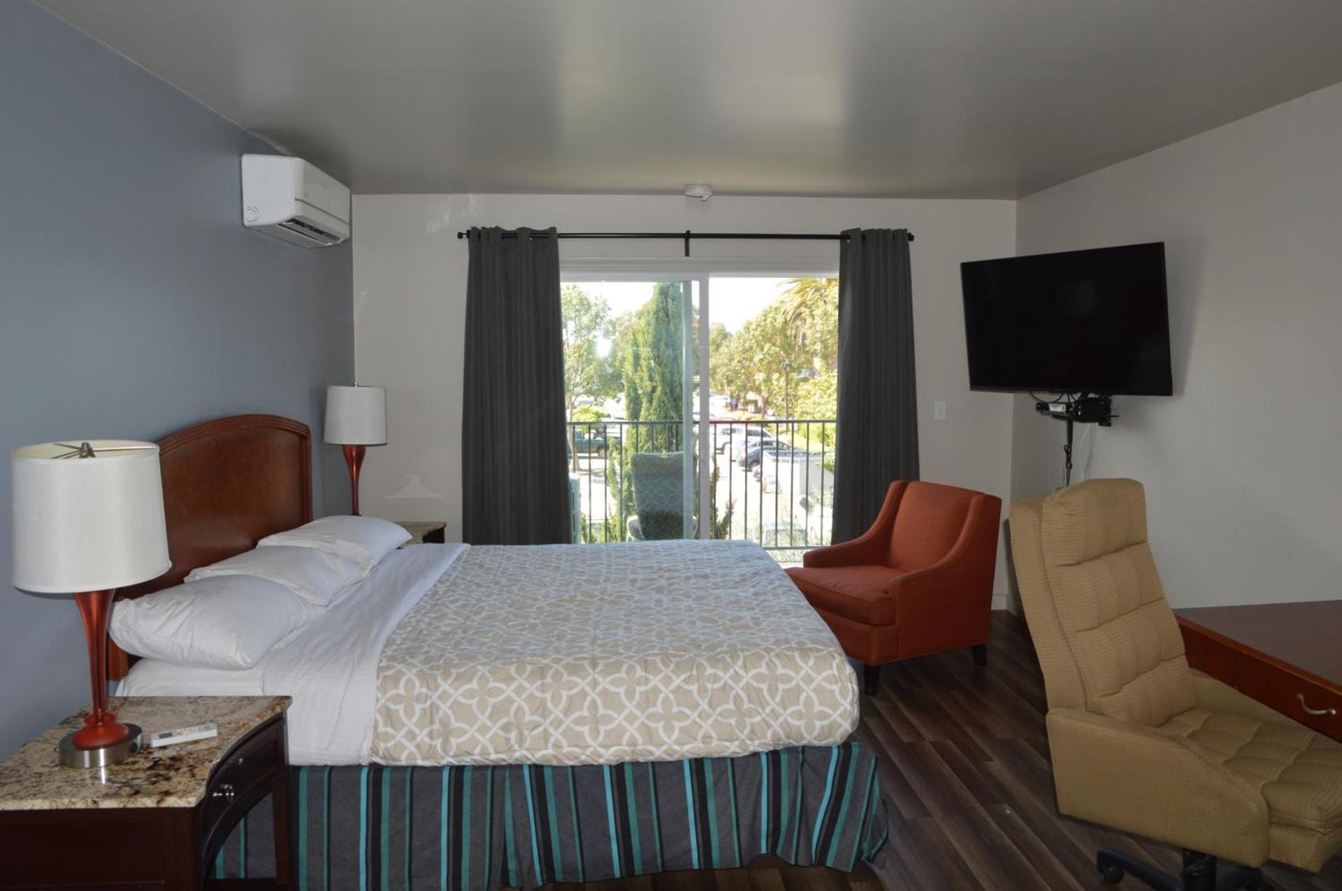 Glass Slipper Inn - Stanford Palo Alto photo 14