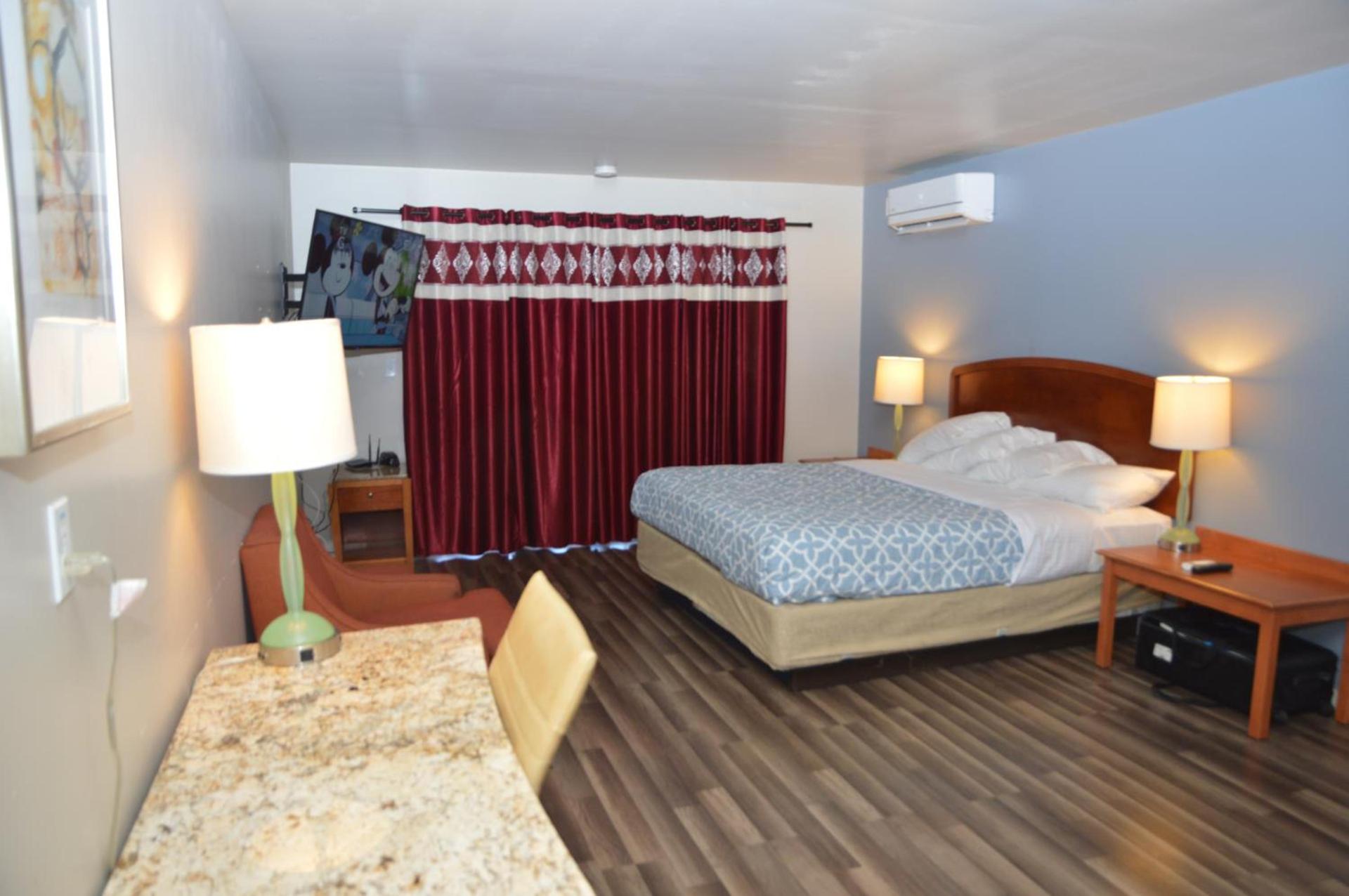 Glass Slipper Inn - Stanford Palo Alto photo 9