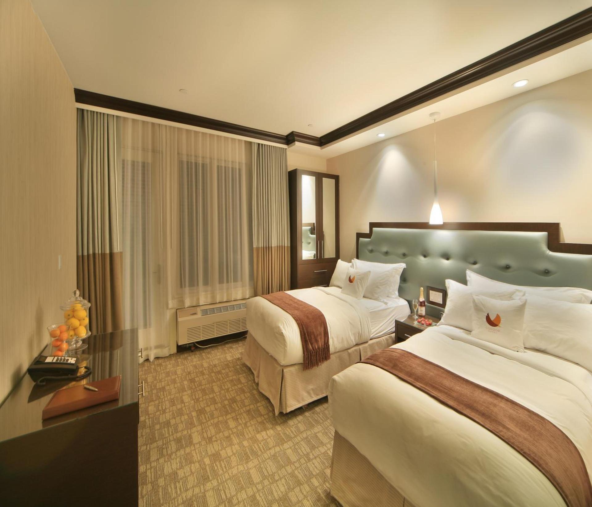 Aura Hotel Brooklyn photo 13