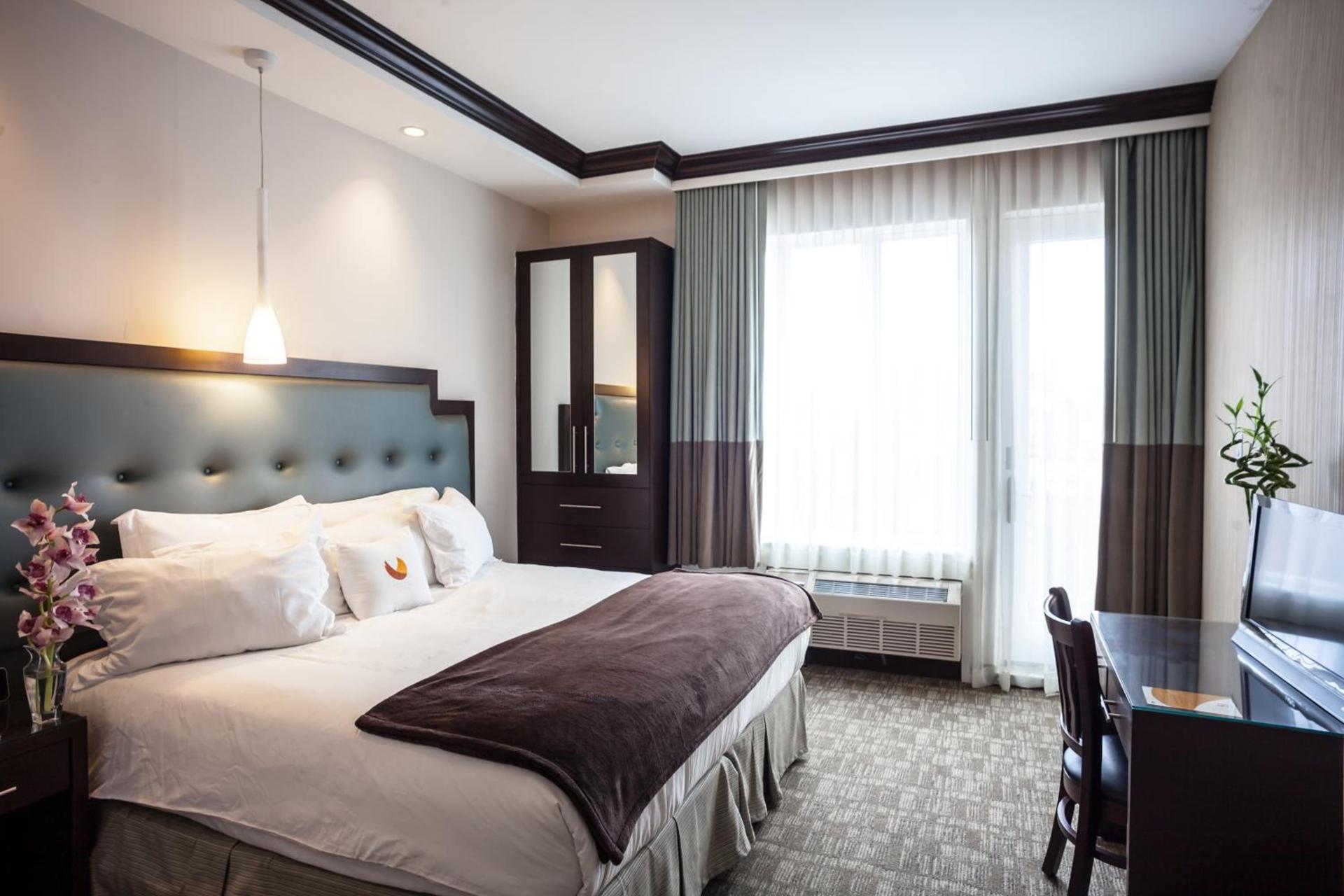 Aura Hotel Brooklyn photo 20