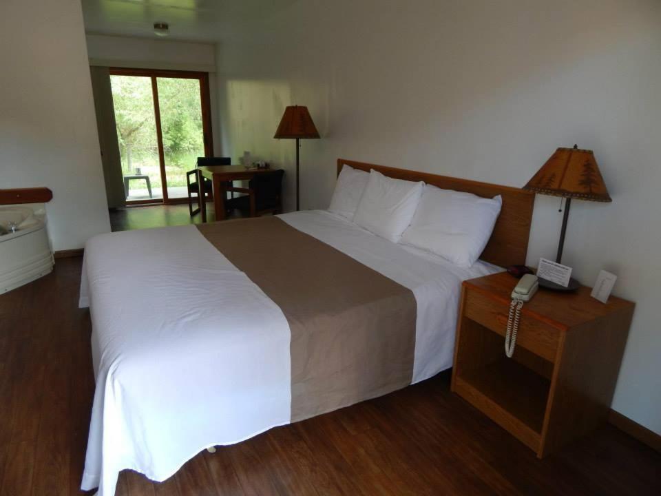 The Brookside Motel Keystone Near Mt Rushmore photo 33