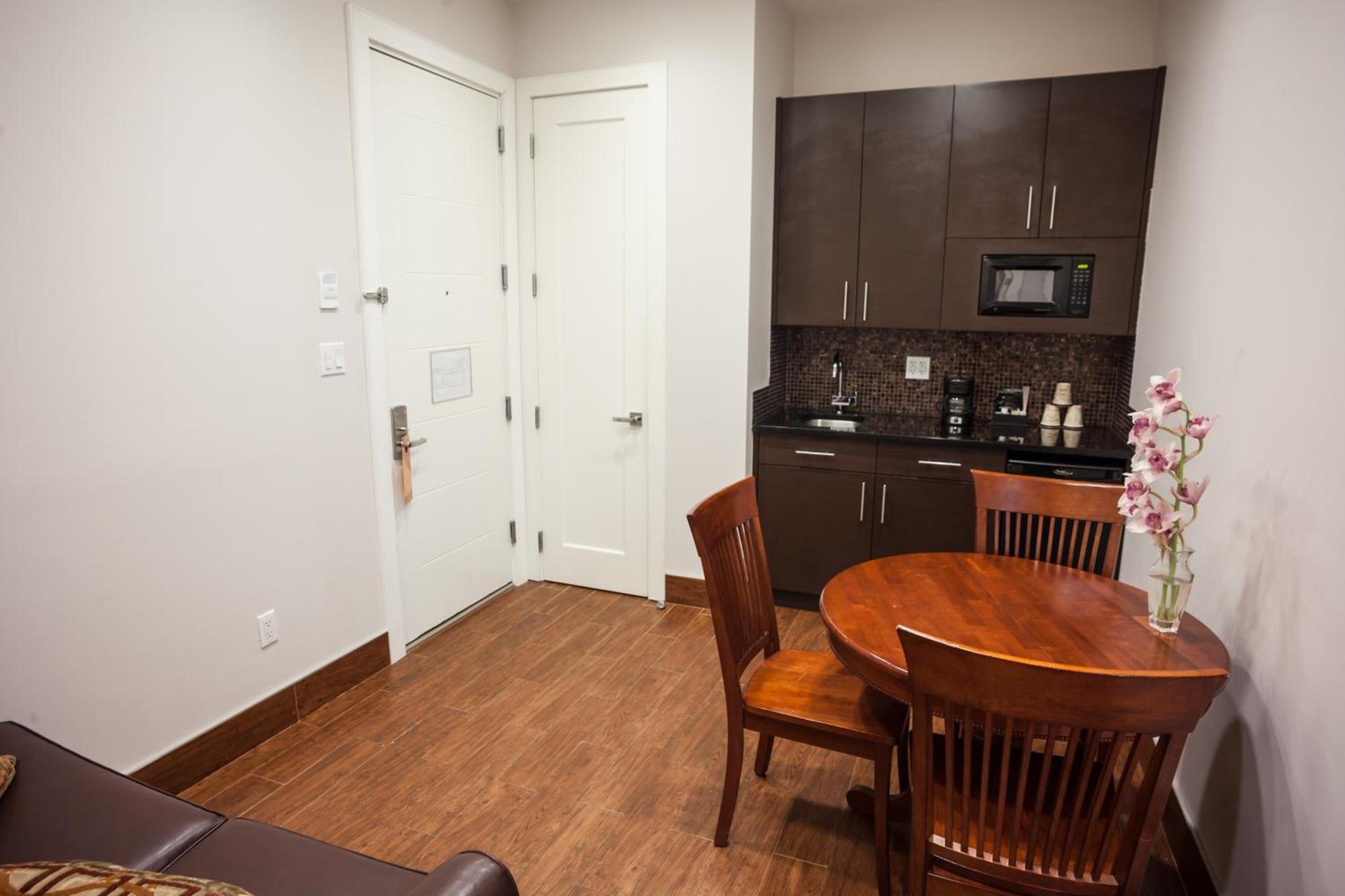Aura Hotel Brooklyn photo 19