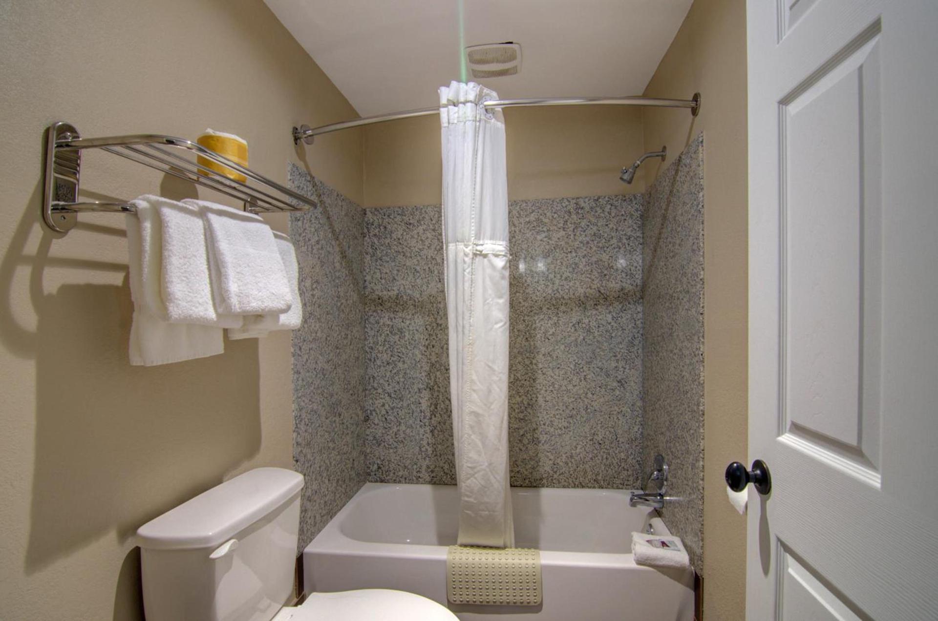 Westbridge Inn & Suites photo 58