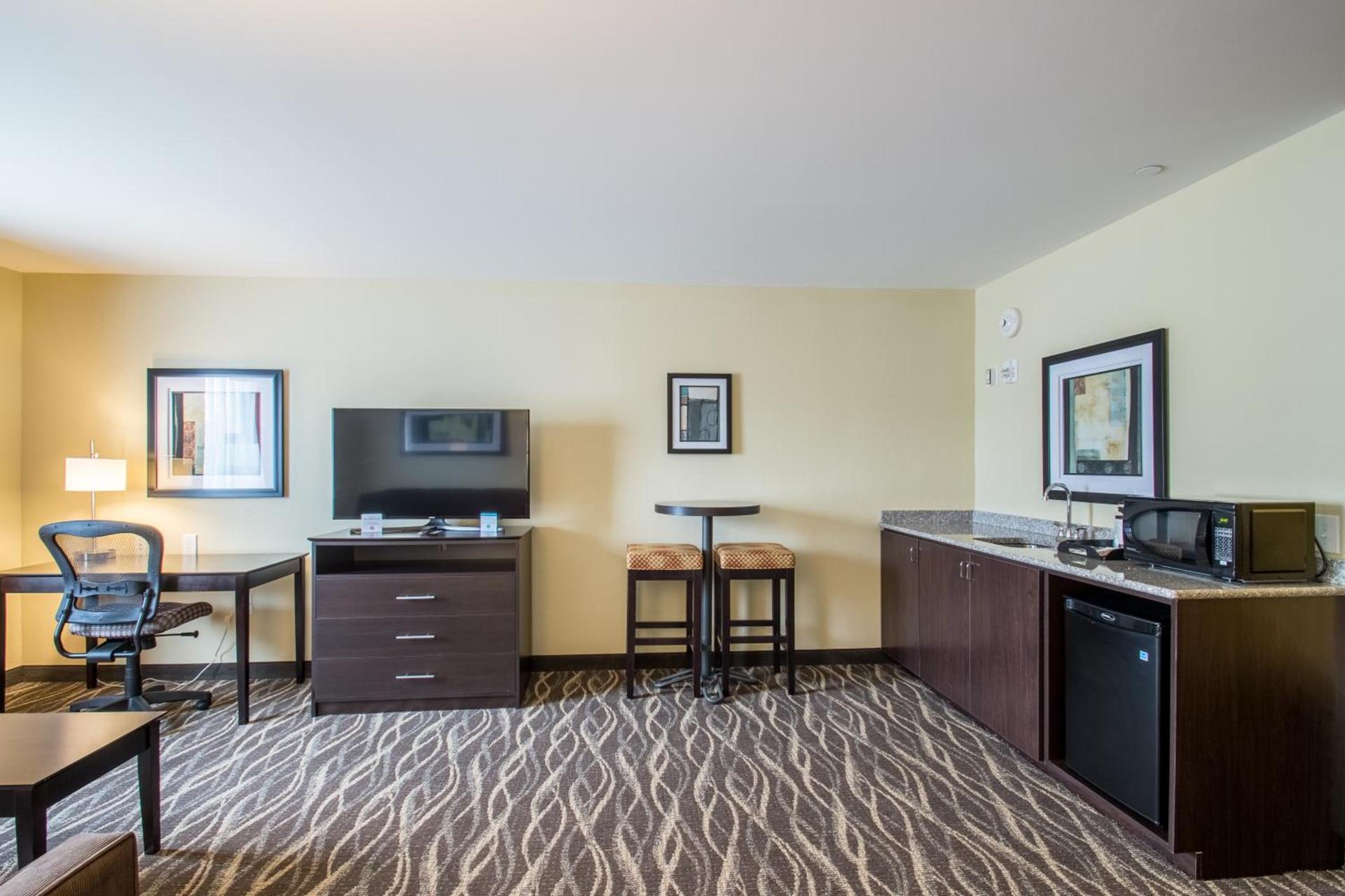 Creekstone Inn & Suites - St Marys photo 5