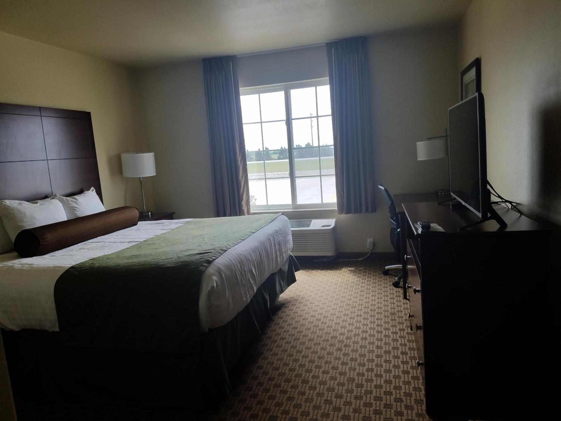 Cobblestone Inn & Suites - Bottineau photo 13