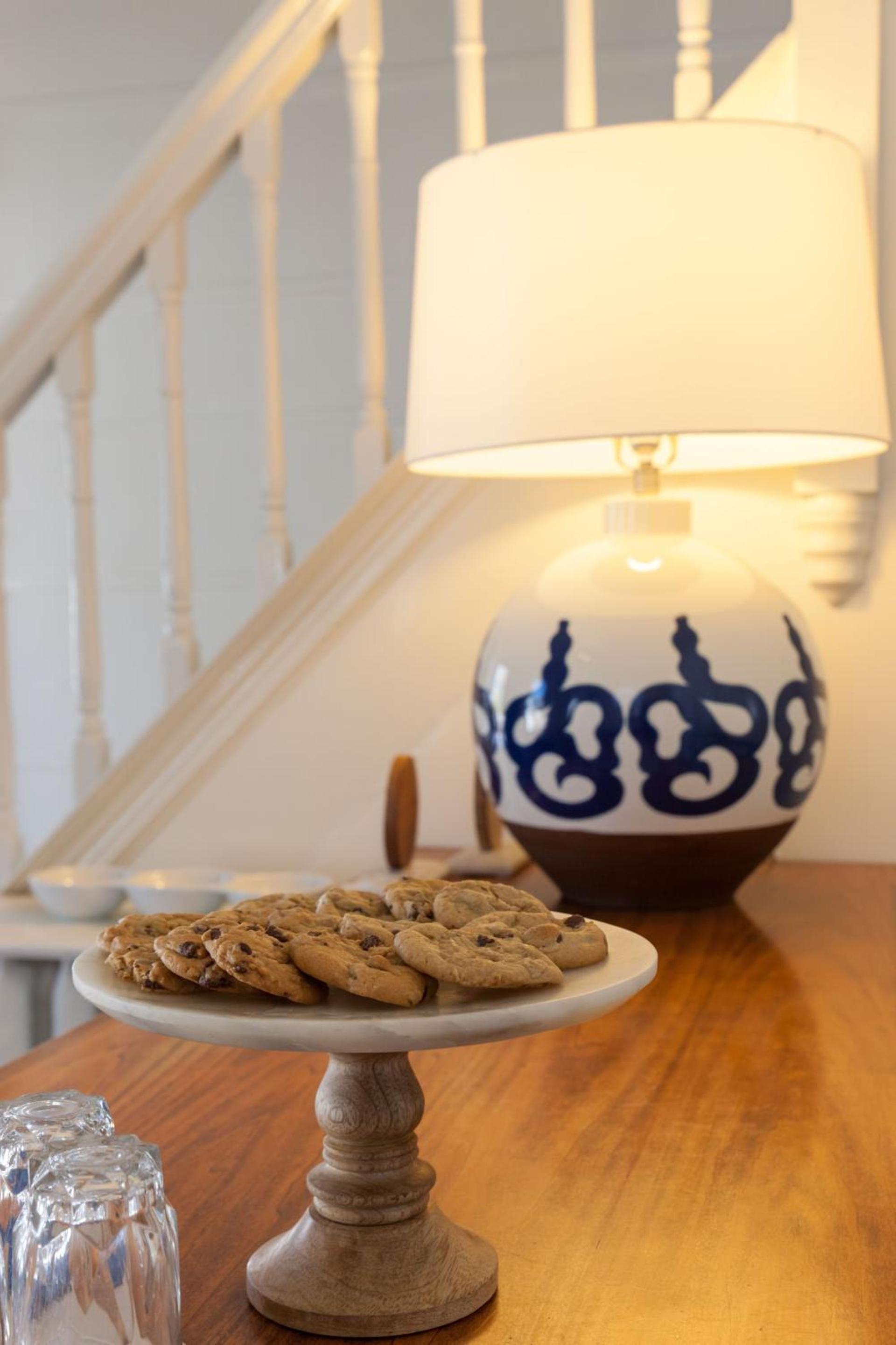Carlisle House Inn photo 12
