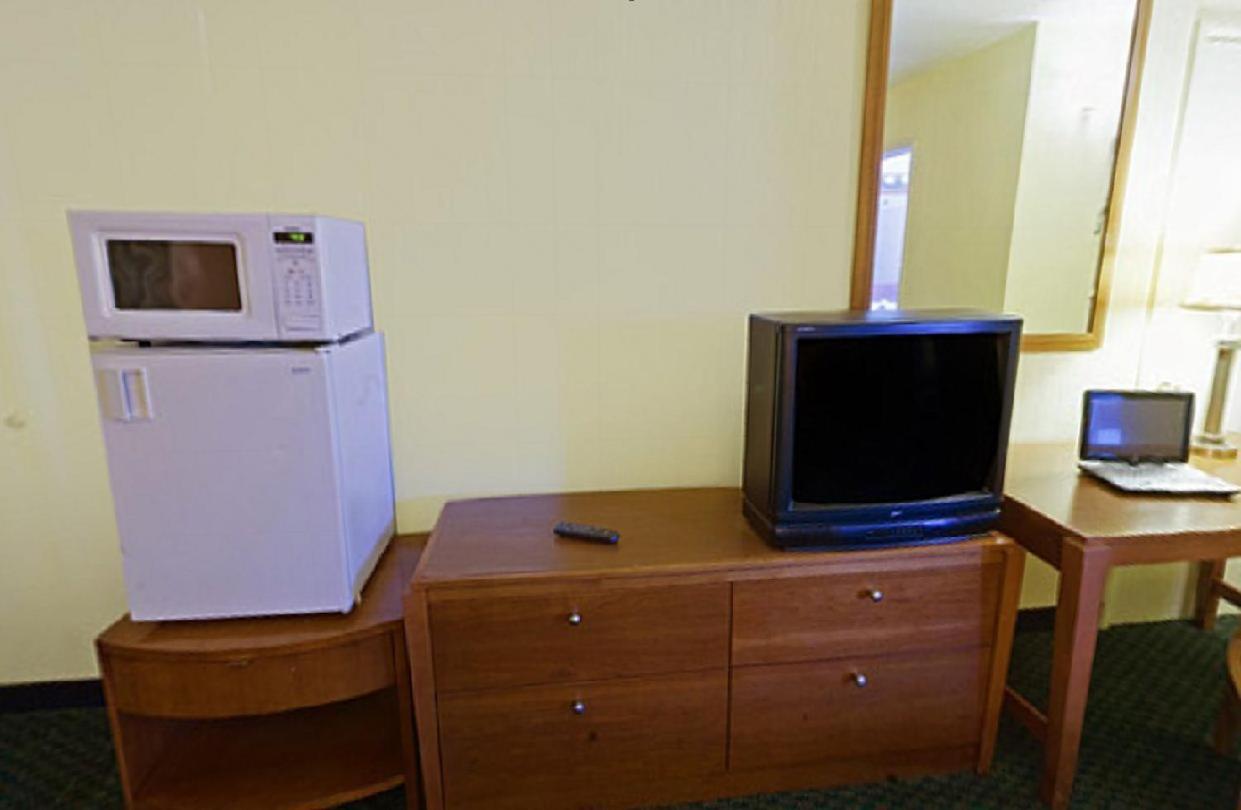 Americas Best Value Inn - Livermore photo 17