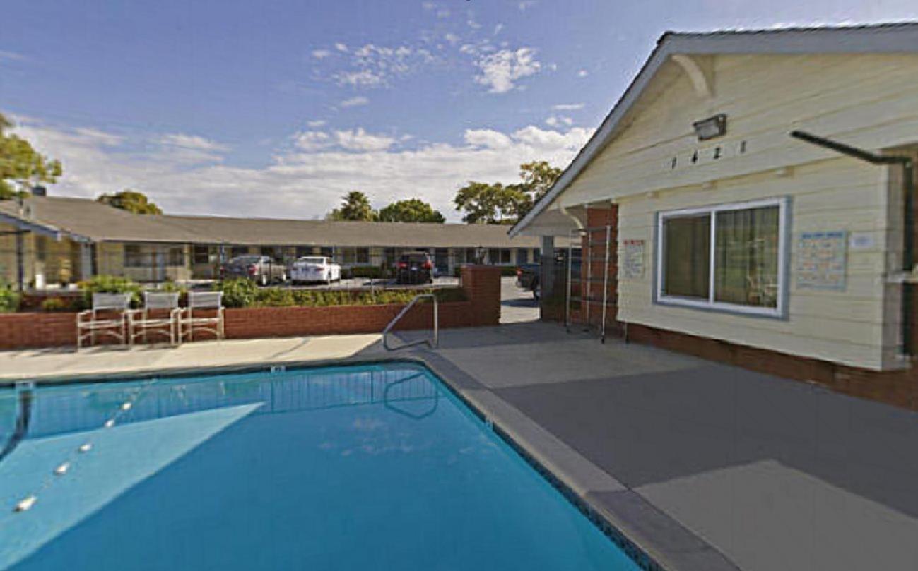 Americas Best Value Inn - Livermore photo 2
