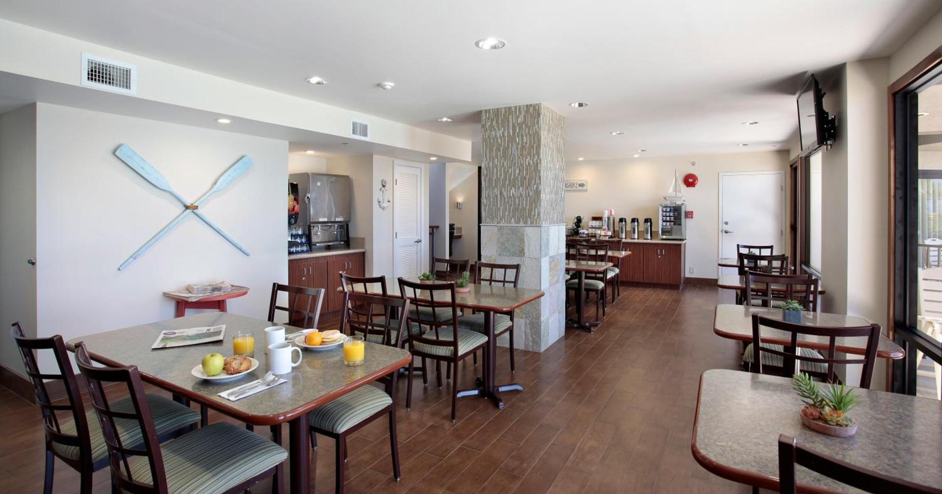 Inn at the Cove photo 19