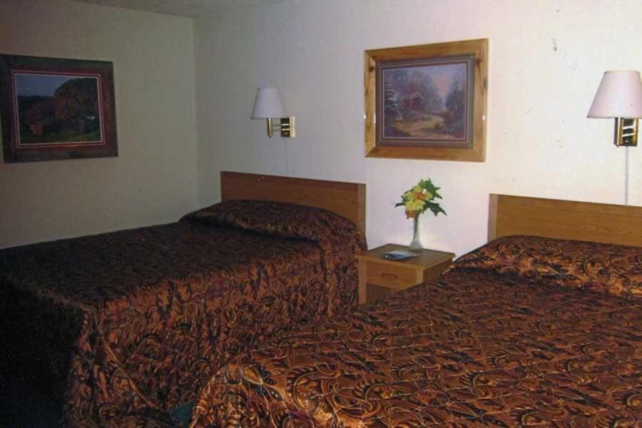 Color Country Motel photo 10
